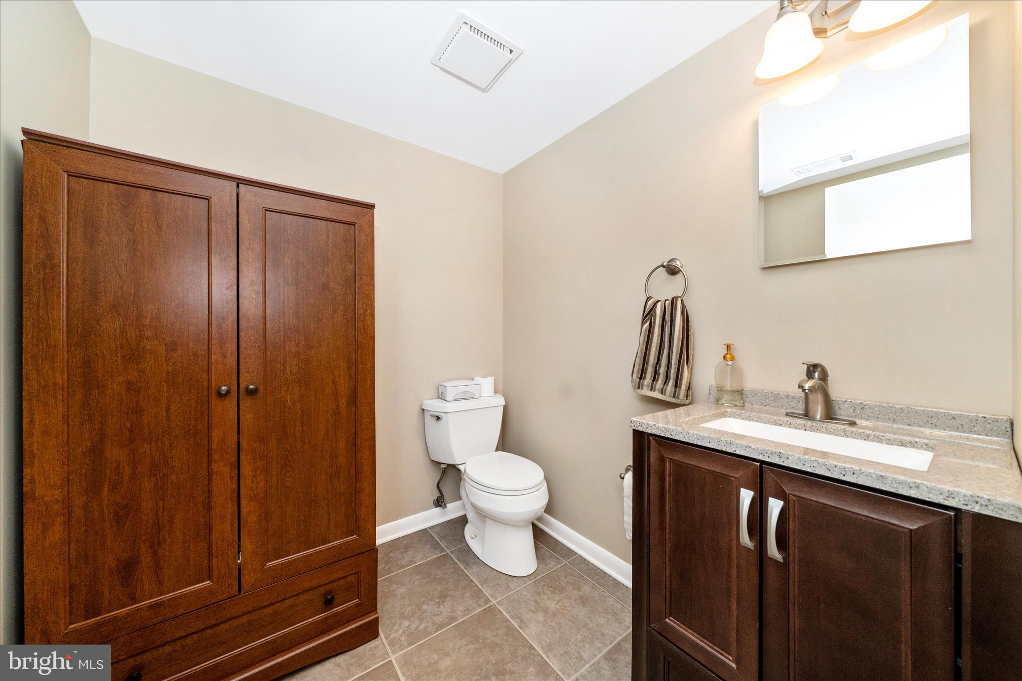 BURNT HICKORY - Residential