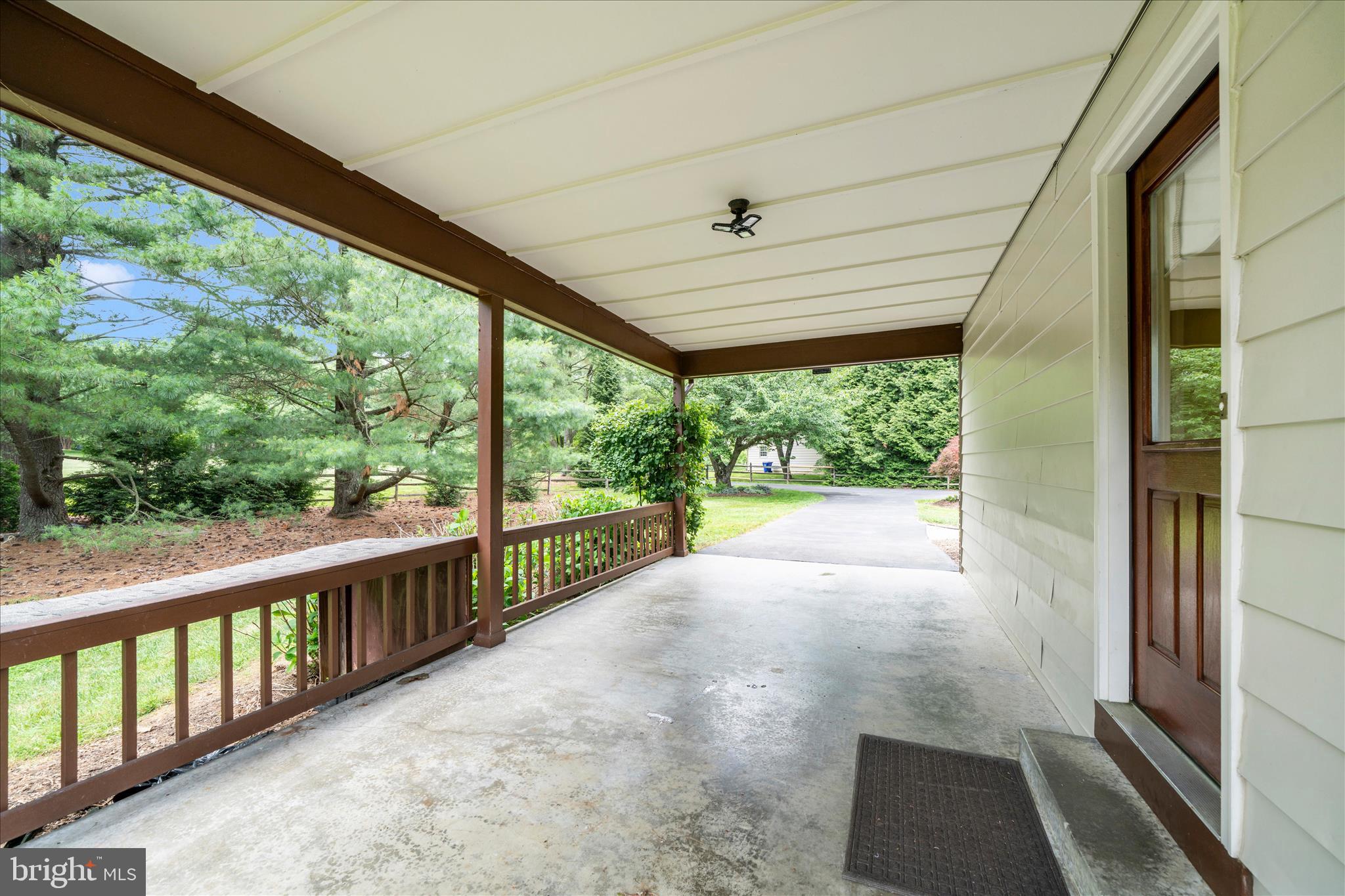 BURNT HICKORY - Residential