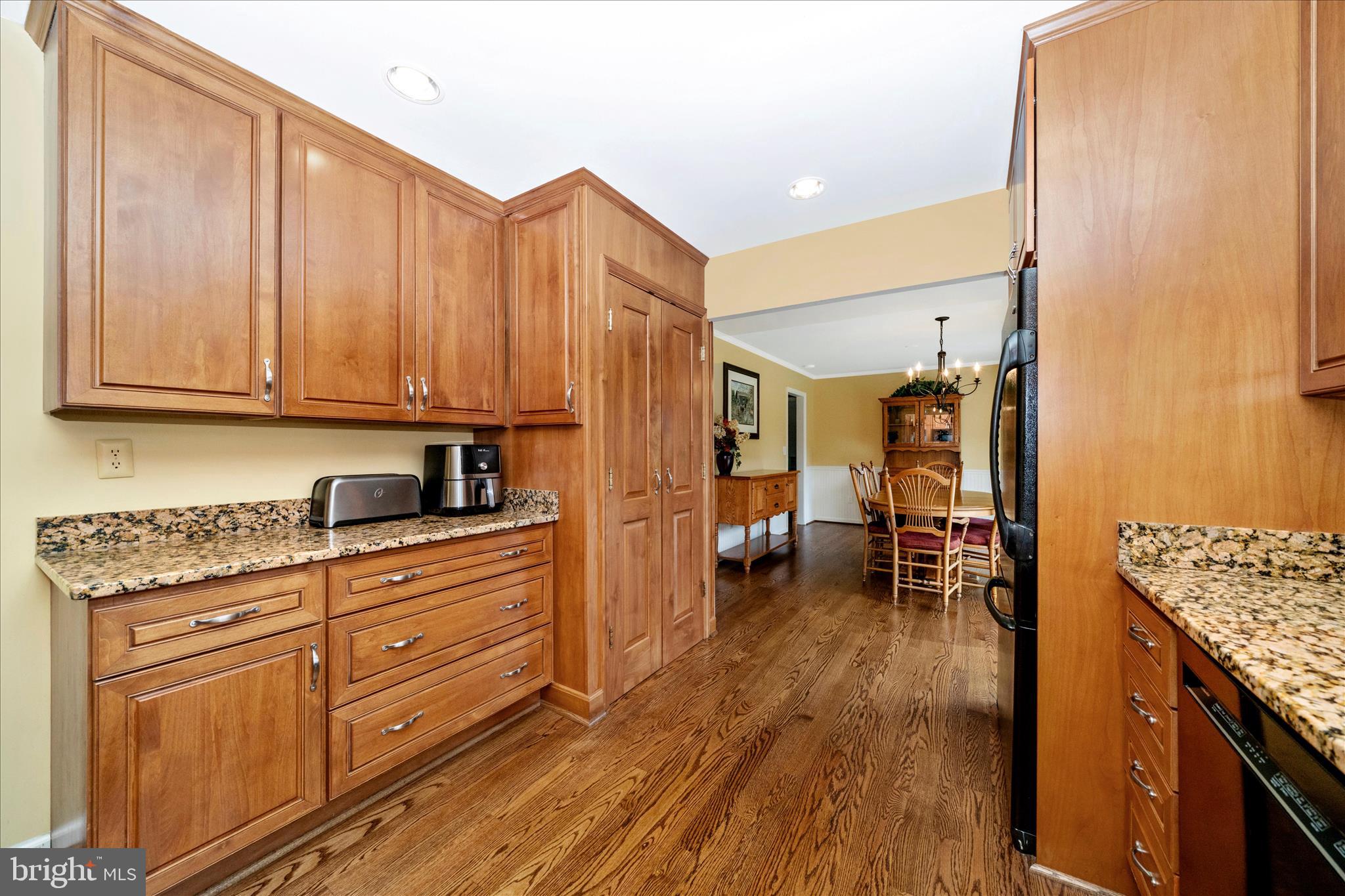 BURNT HICKORY - Residential