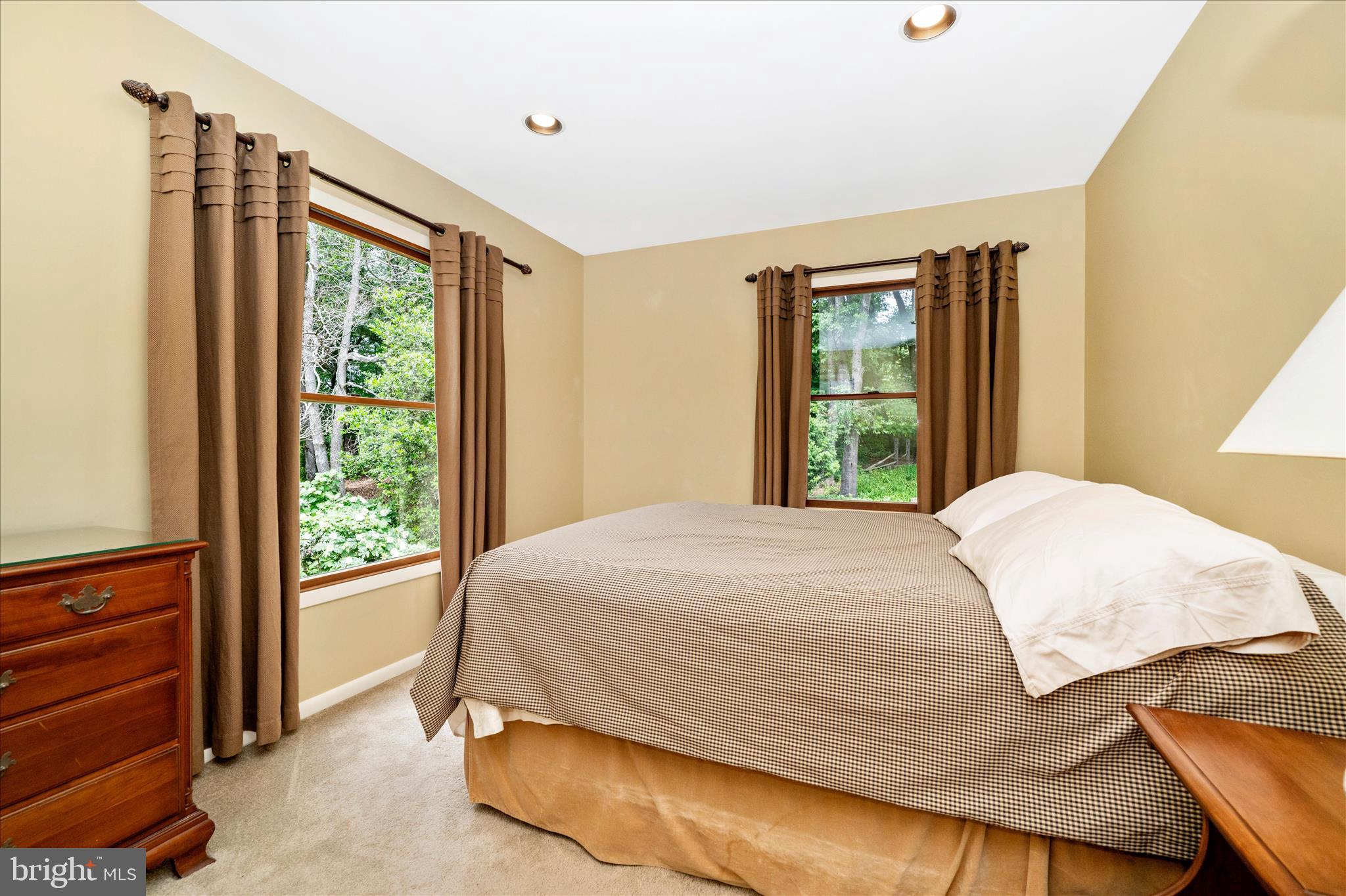BURNT HICKORY - Residential
