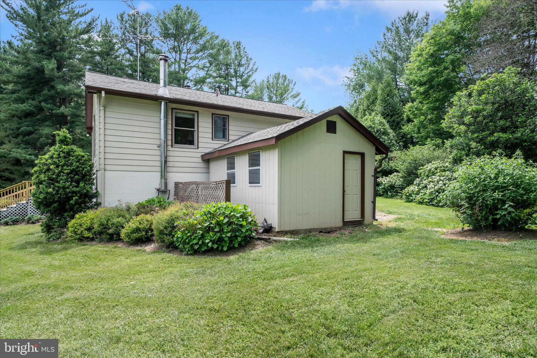 BURNT HICKORY - Residential