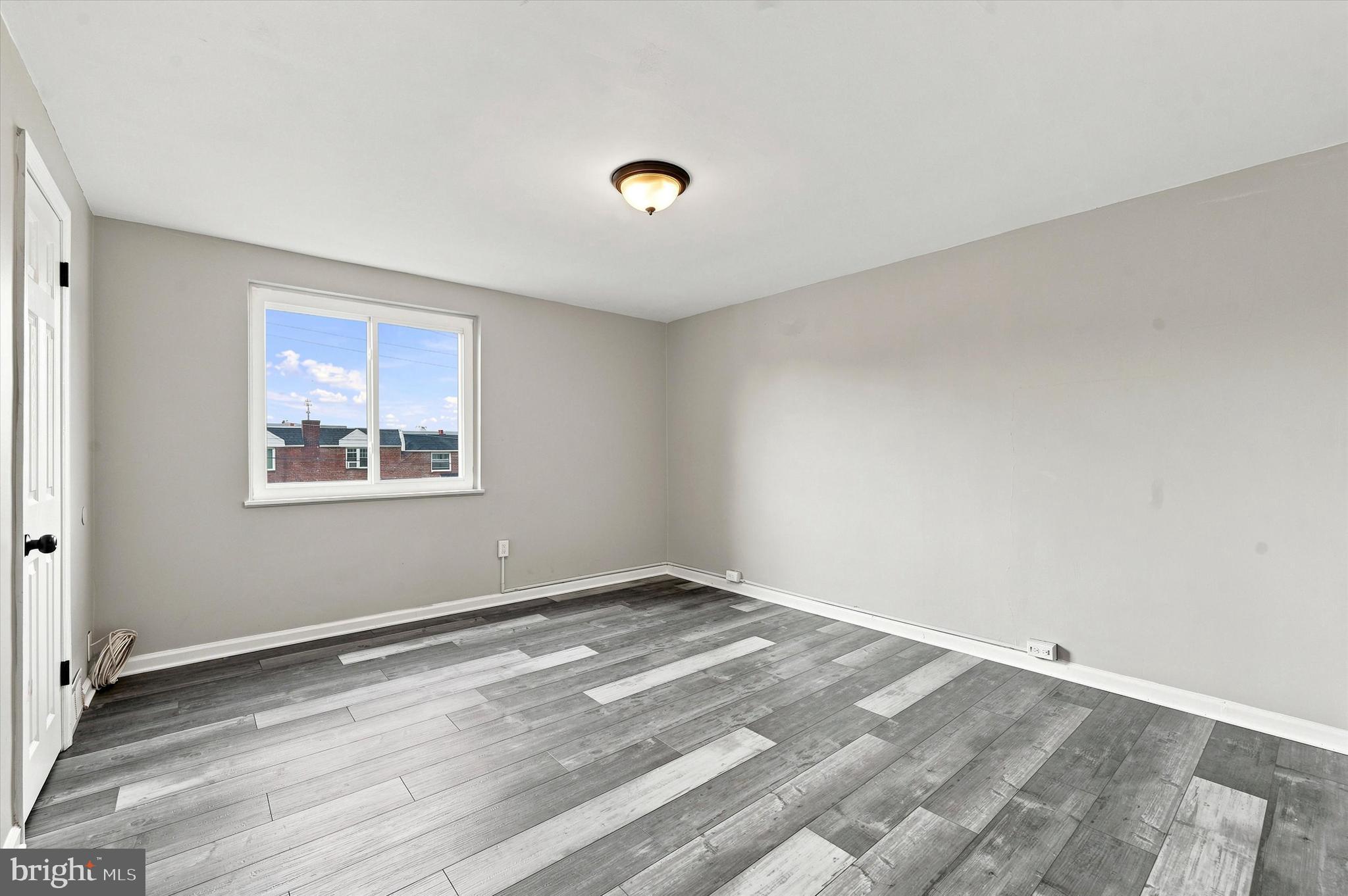 DELMAR VILLAGE - Residential