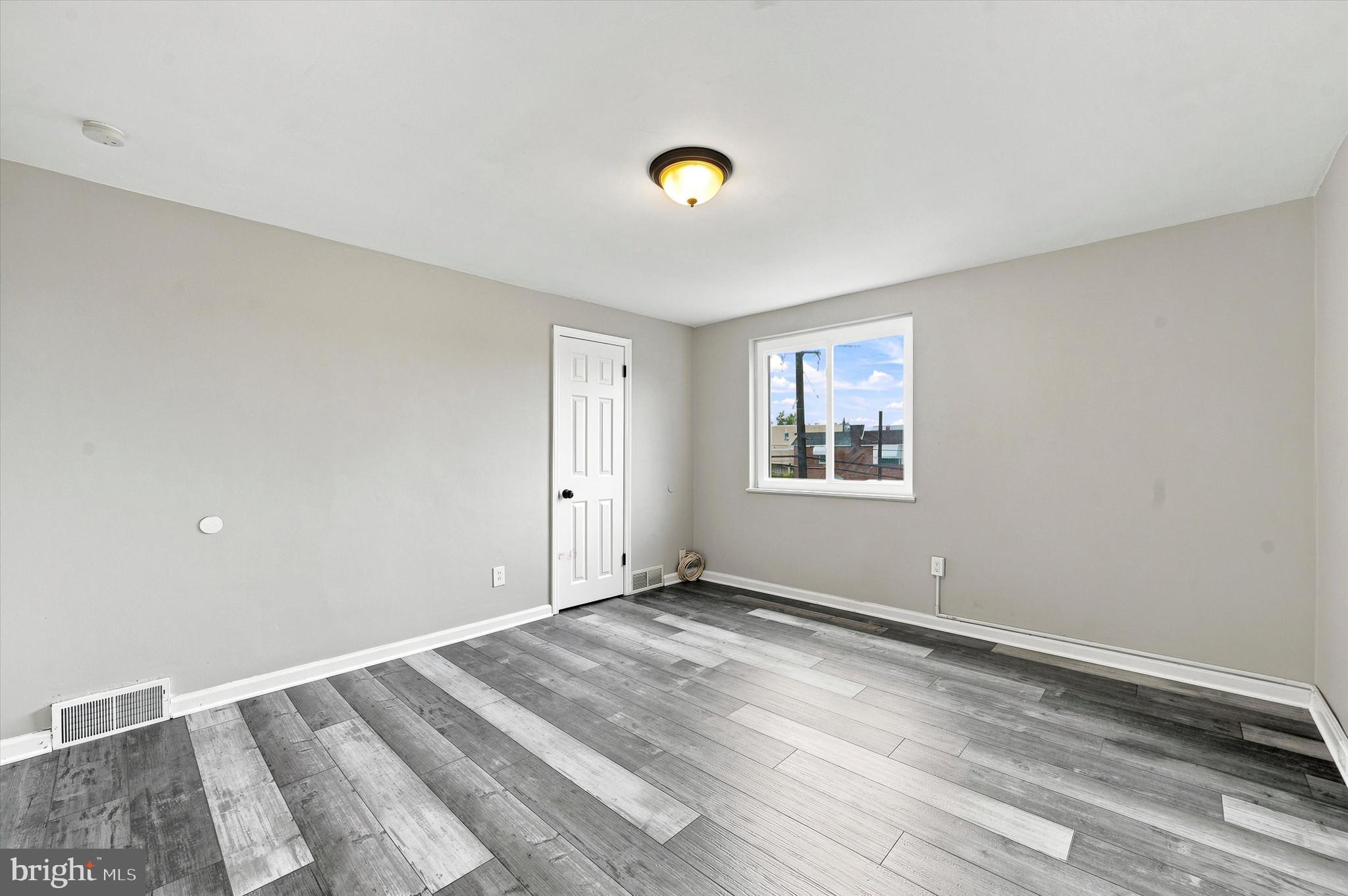 DELMAR VILLAGE - Residential