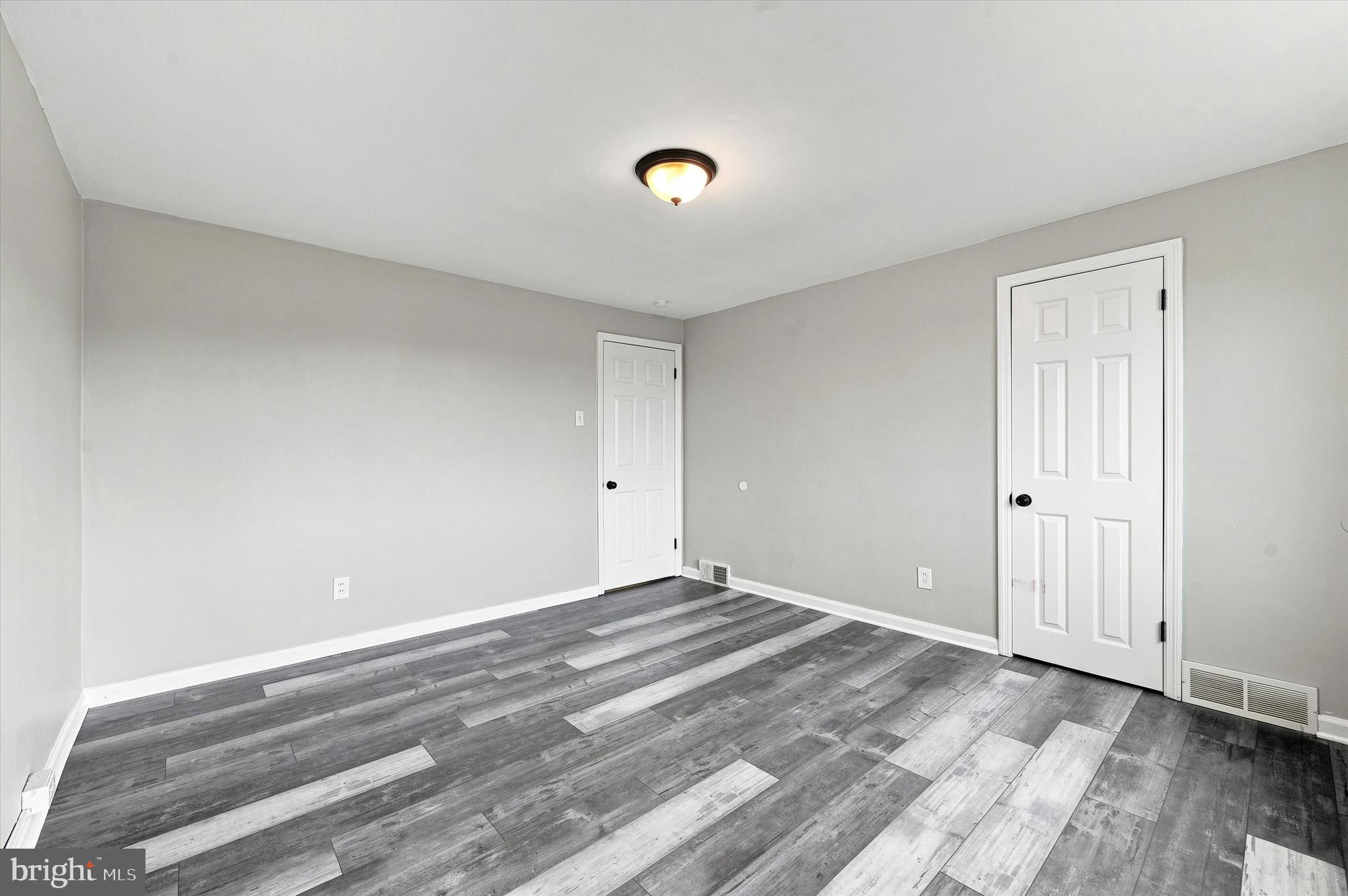 DELMAR VILLAGE - Residential