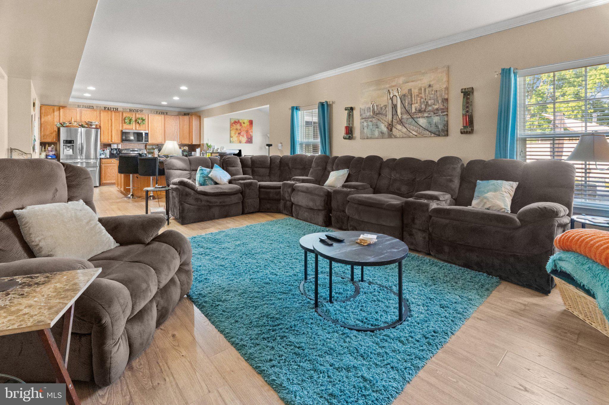 MEDLEY ESTATES - Residential