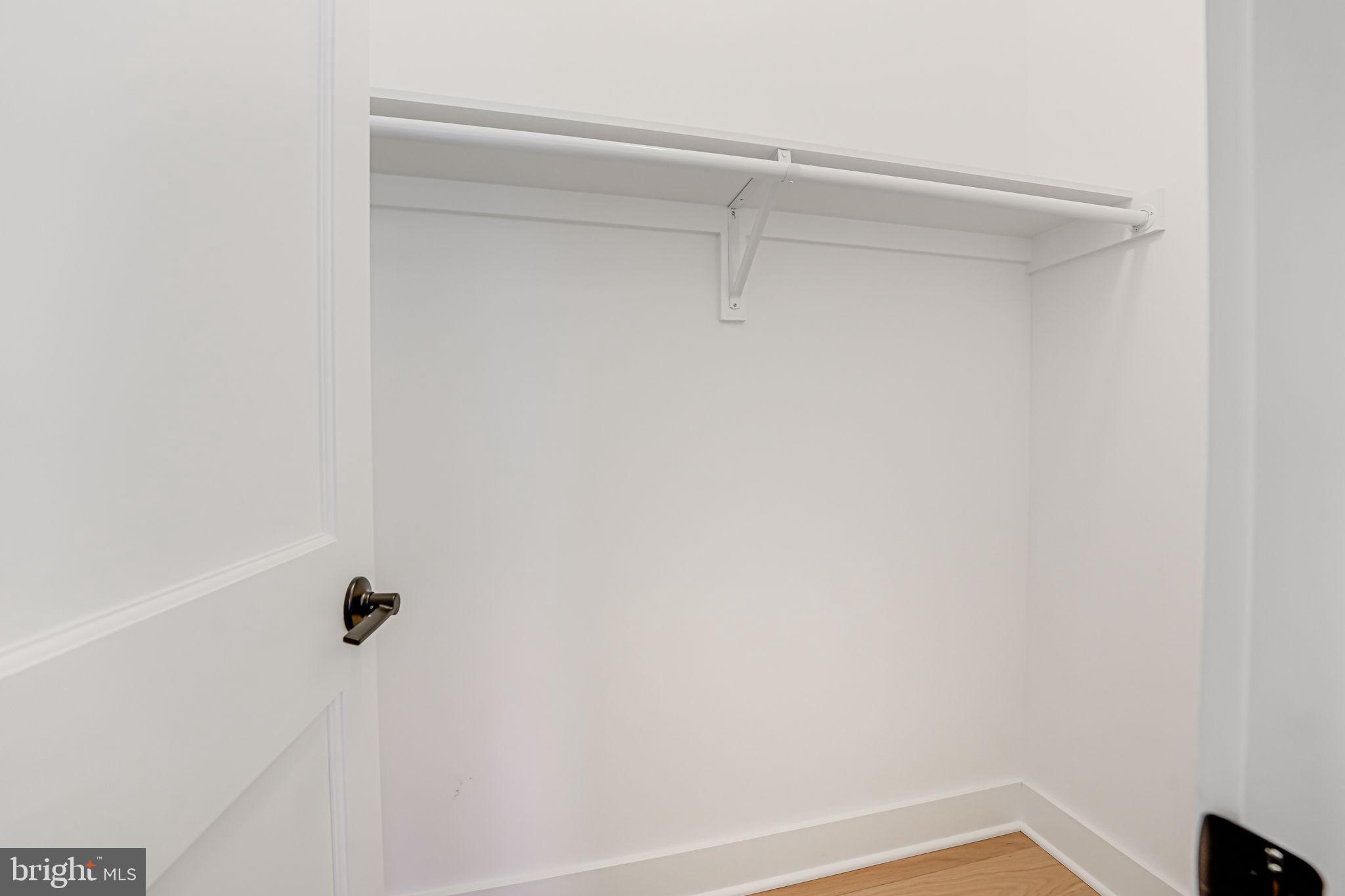 BON AIR - Residential