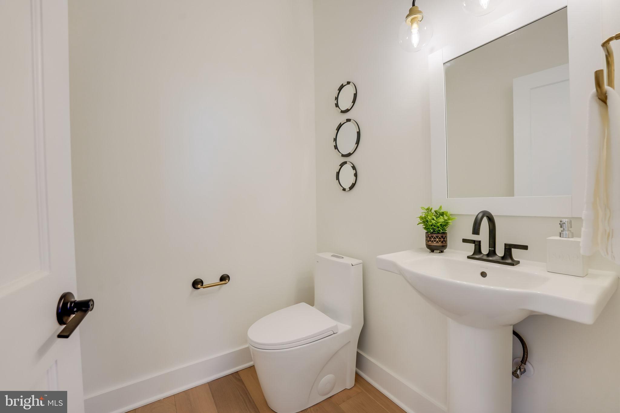 BON AIR - Residential