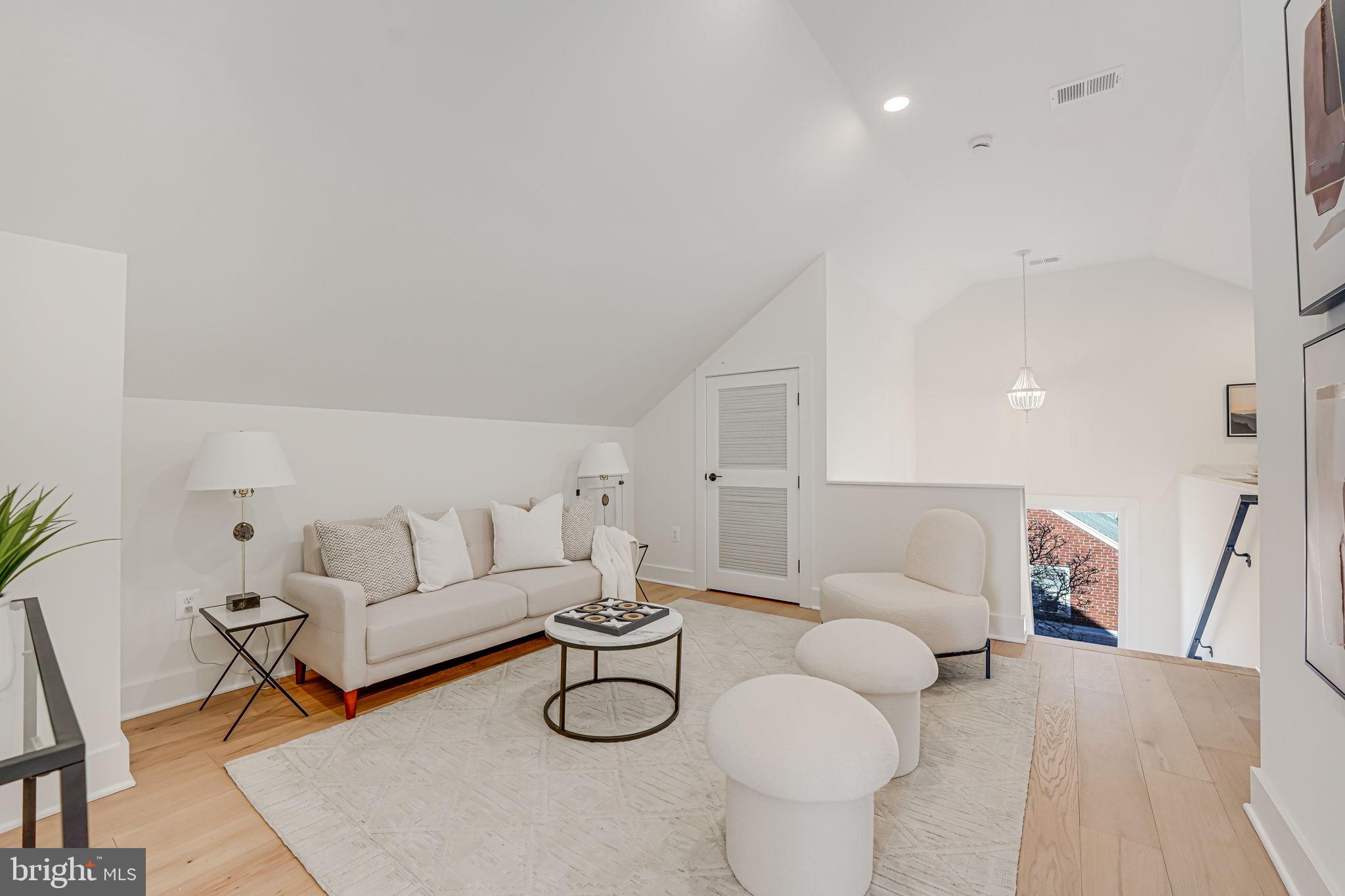 BON AIR - Residential