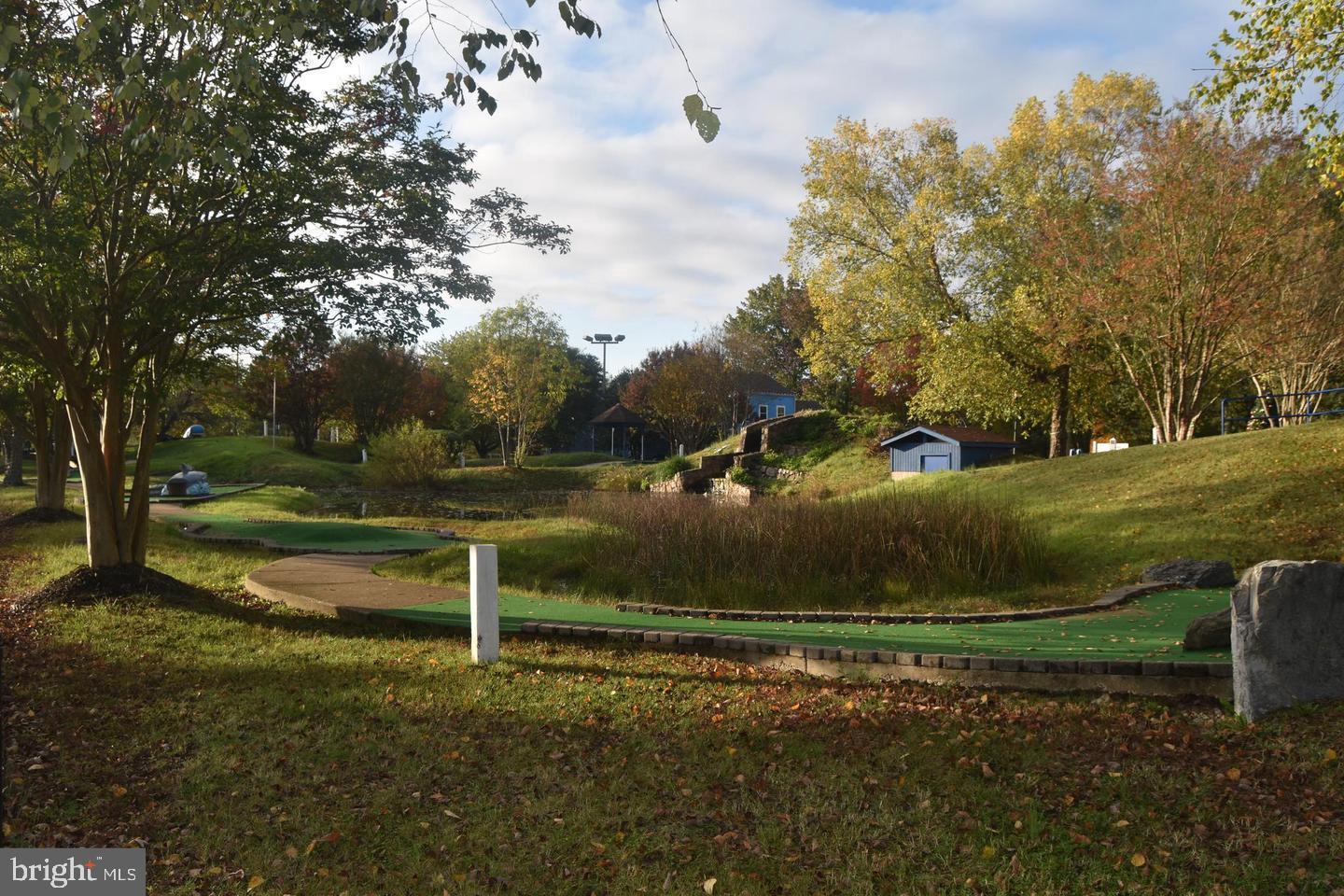 EXCHANGE AT VAN DORN - Residential Lease