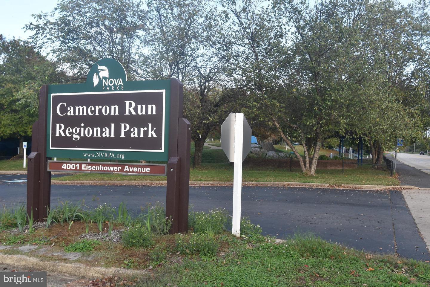 EXCHANGE AT VAN DORN - Residential Lease
