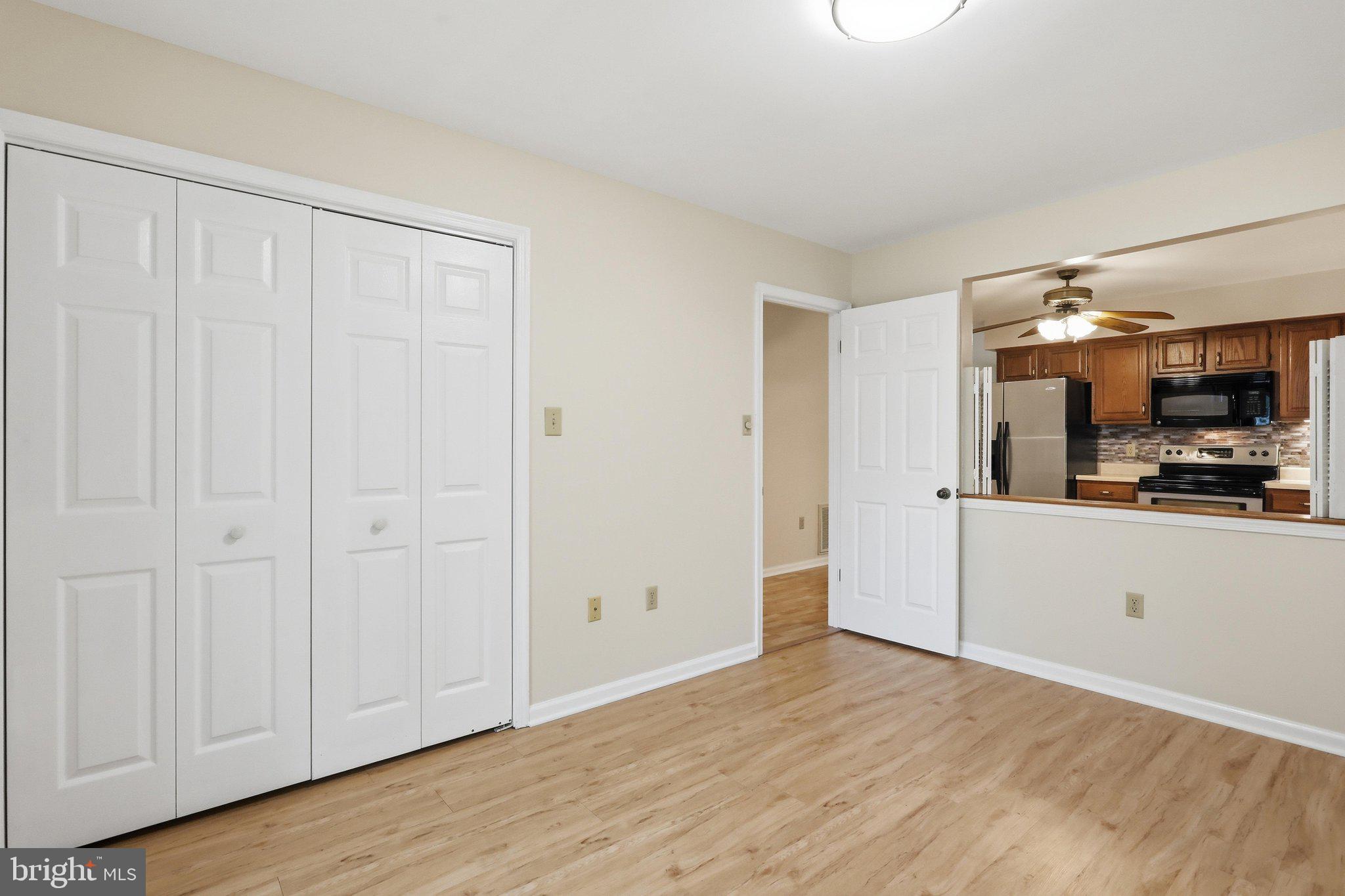 TOWNE OAK VILLAGE - Residential