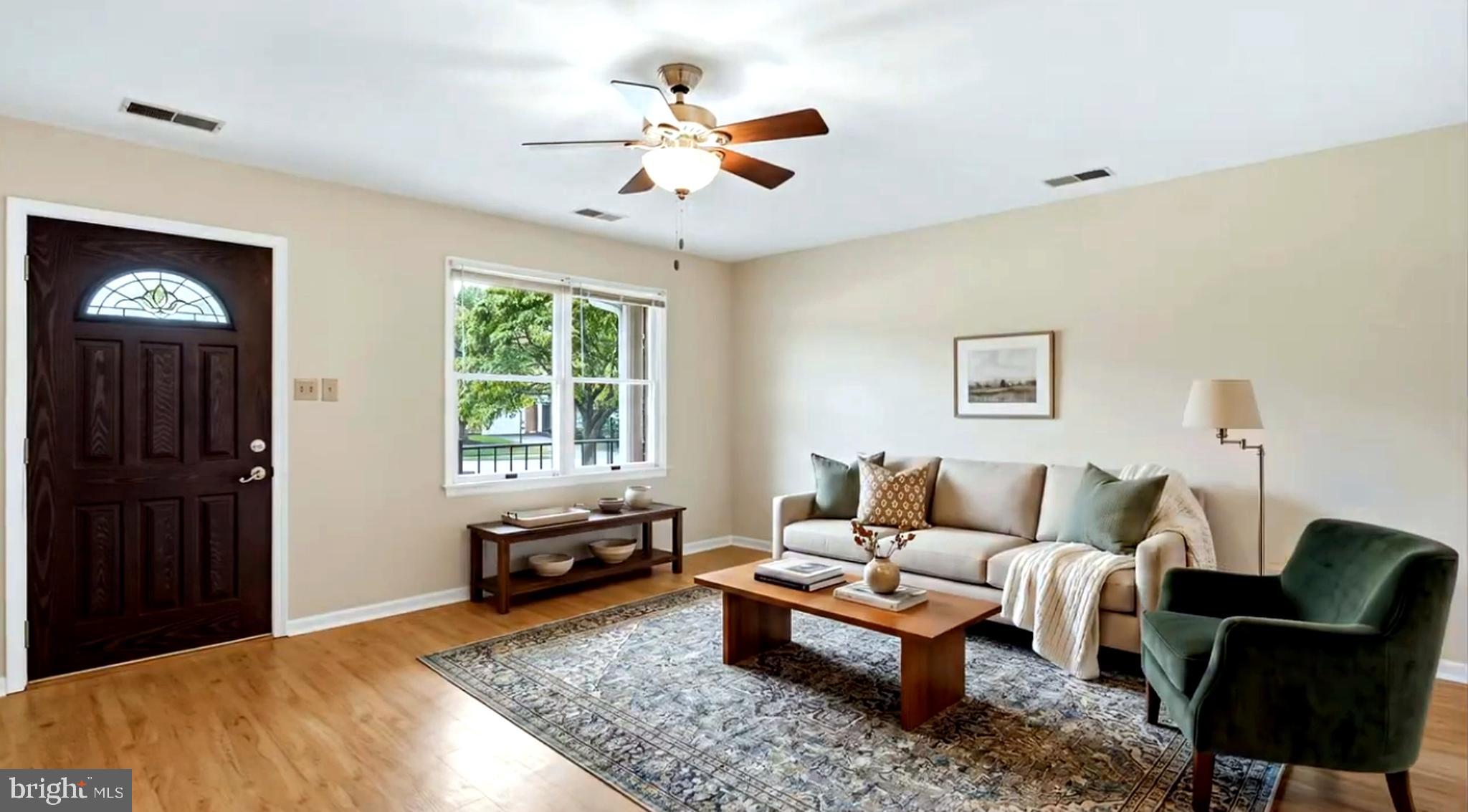 TOWNE OAK VILLAGE - Residential