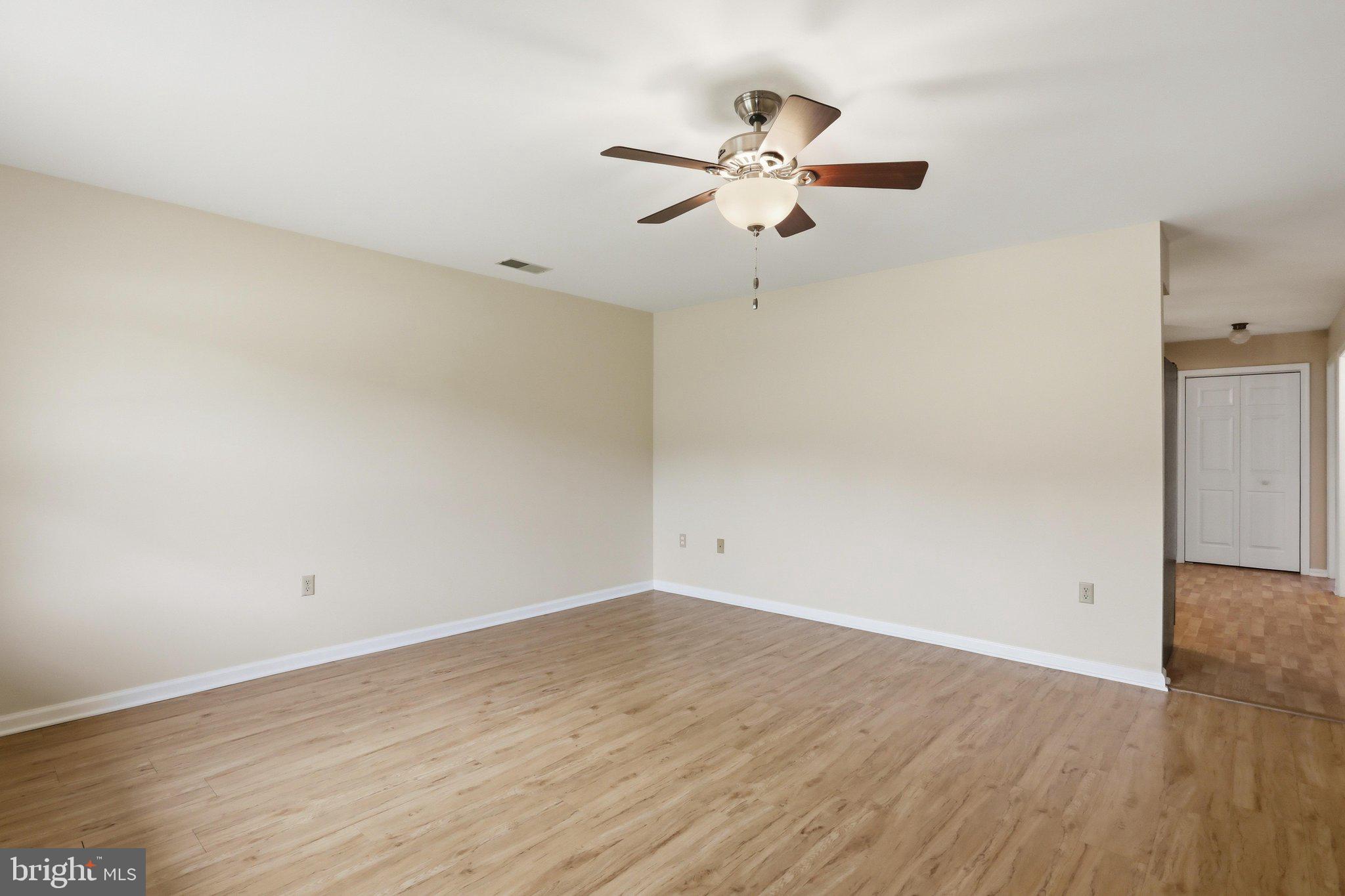 TOWNE OAK VILLAGE - Residential