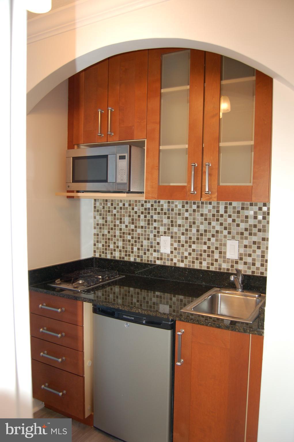 WILLOUGHBY OF CHEVY CHASE - Residential Lease