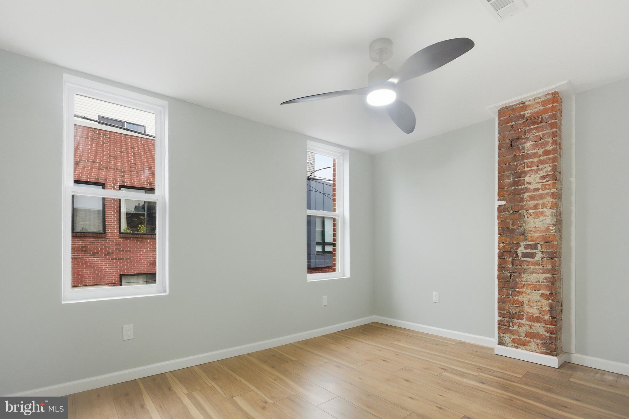POINT BREEZE - Residential