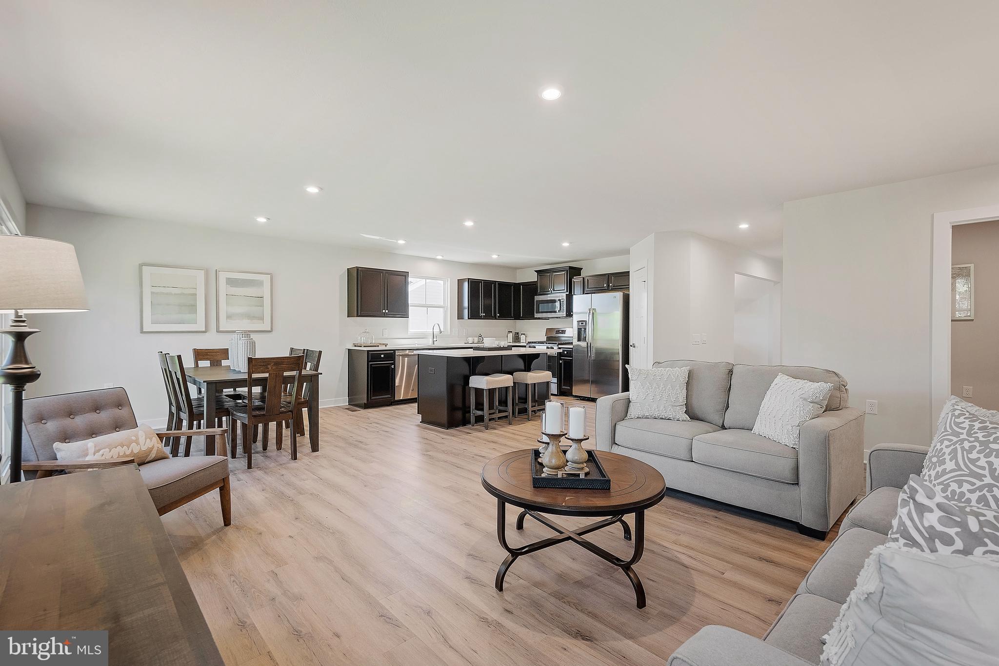 THE LAKES AT MARTINSBURG - Residential