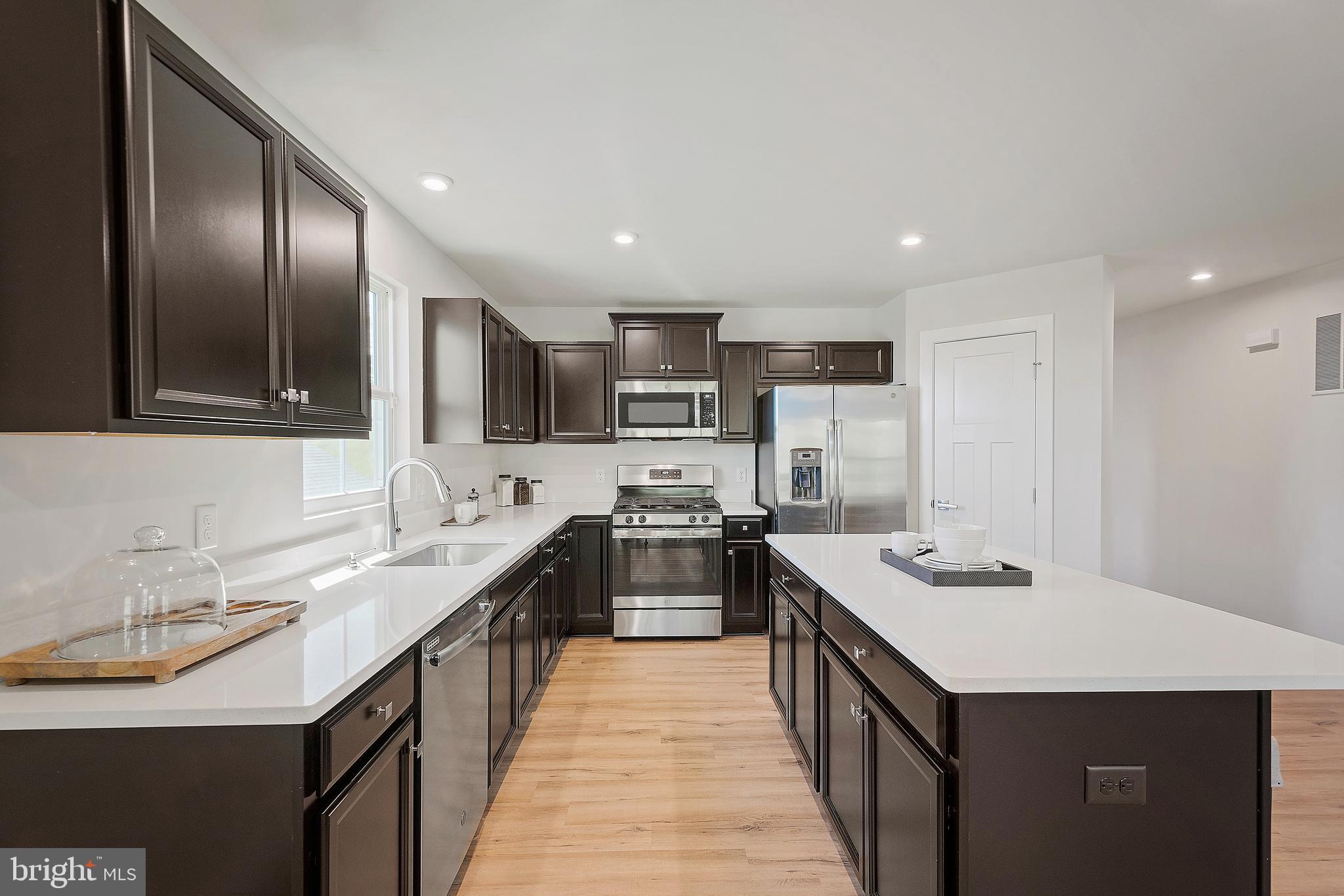 THE LAKES AT MARTINSBURG - Residential