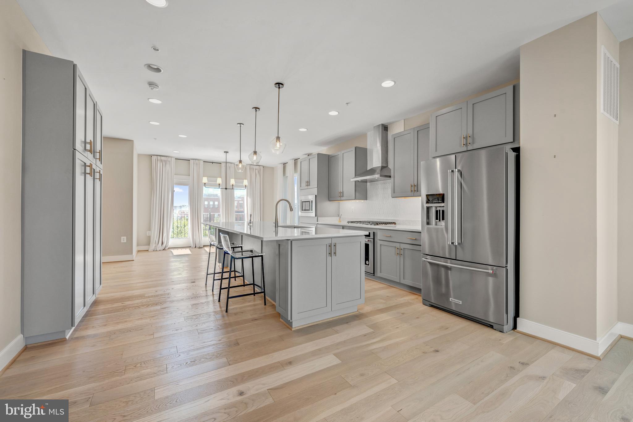 BRAMBLETON TOWN CENTER - Residential