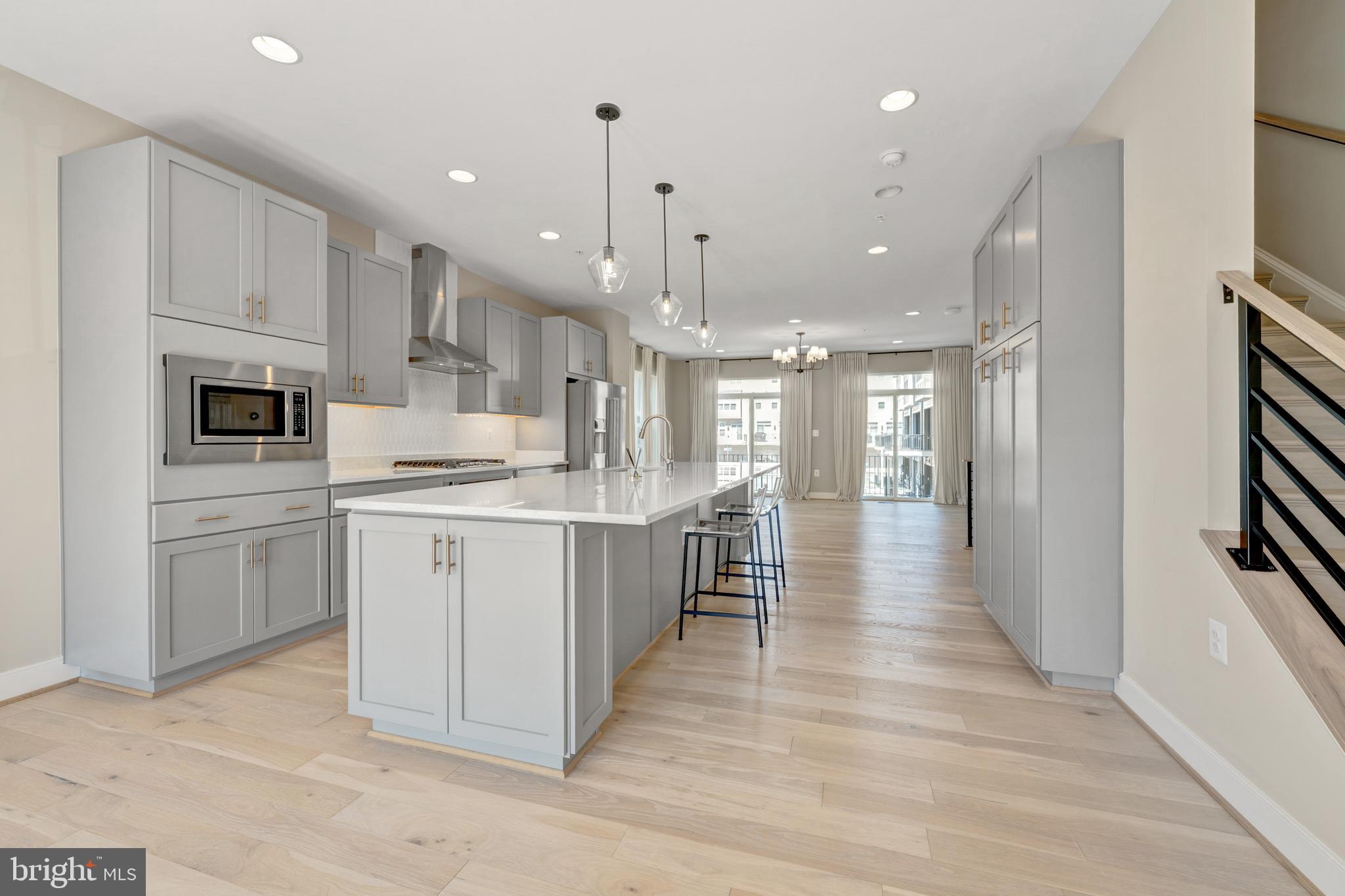 BRAMBLETON TOWN CENTER - Residential