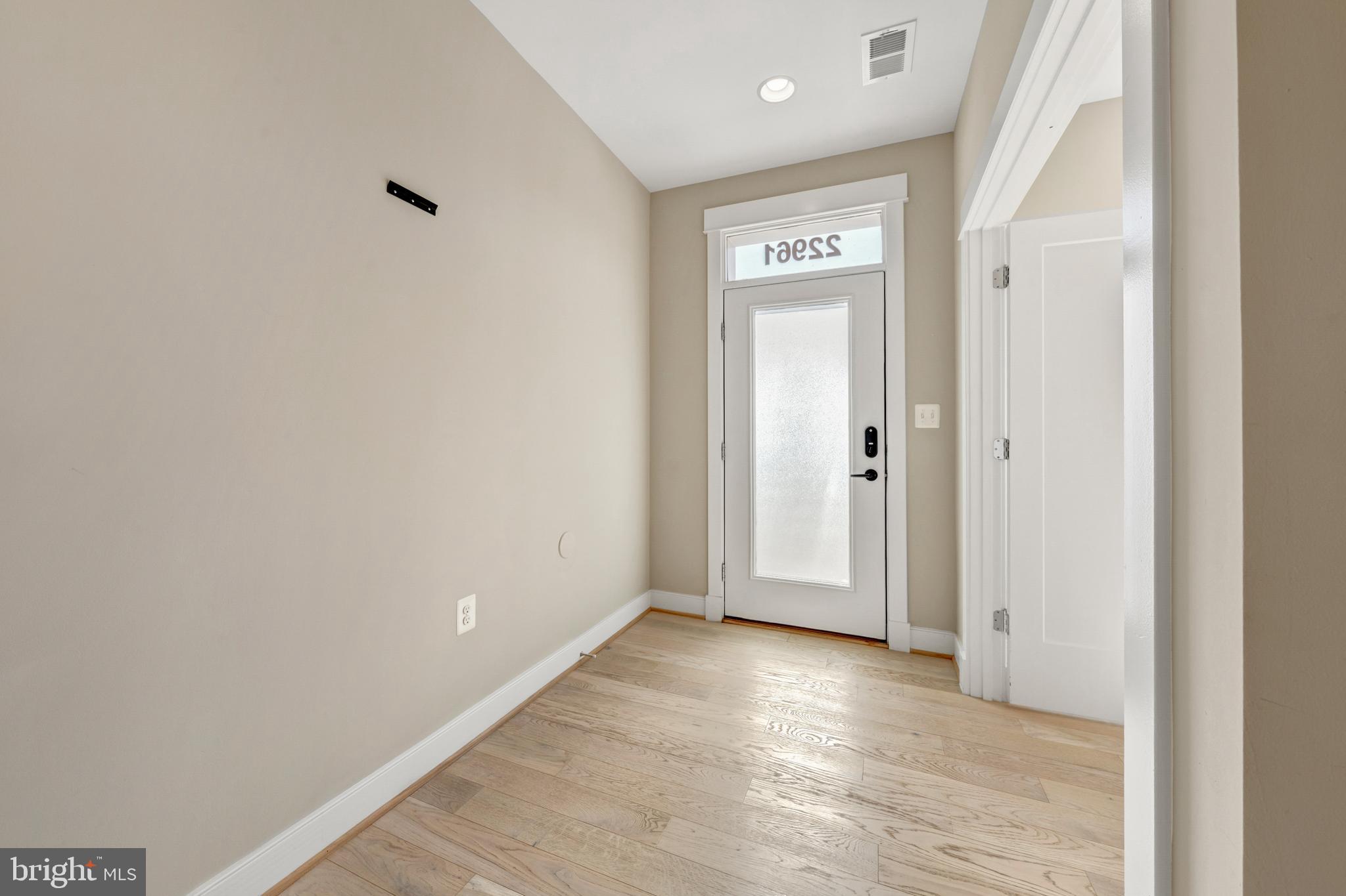 BRAMBLETON TOWN CENTER - Residential