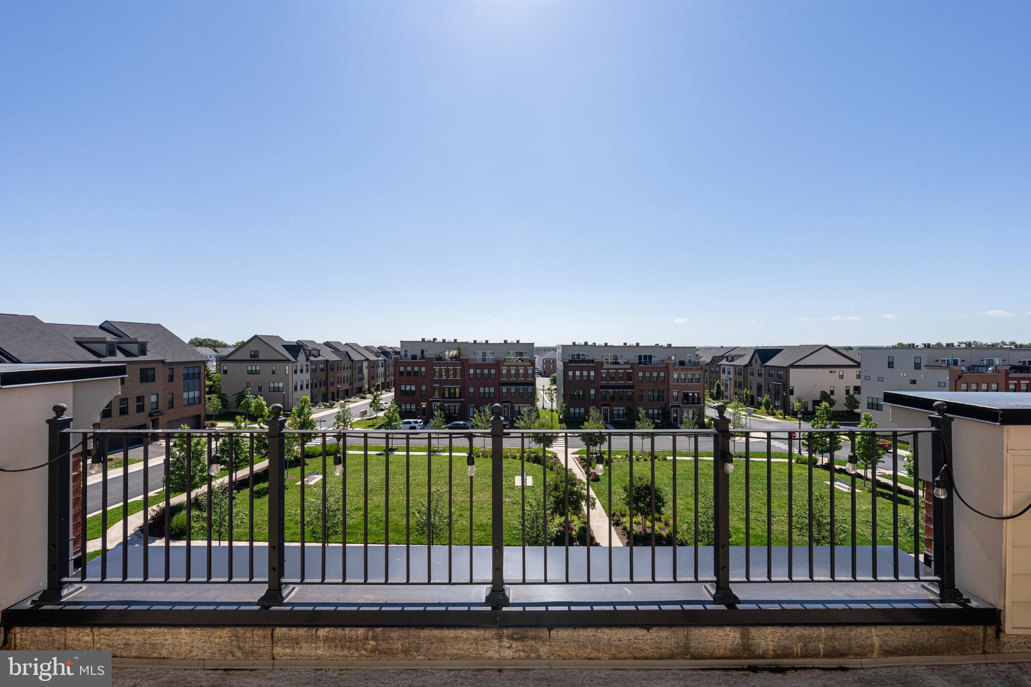 BRAMBLETON TOWN CENTER - Residential
