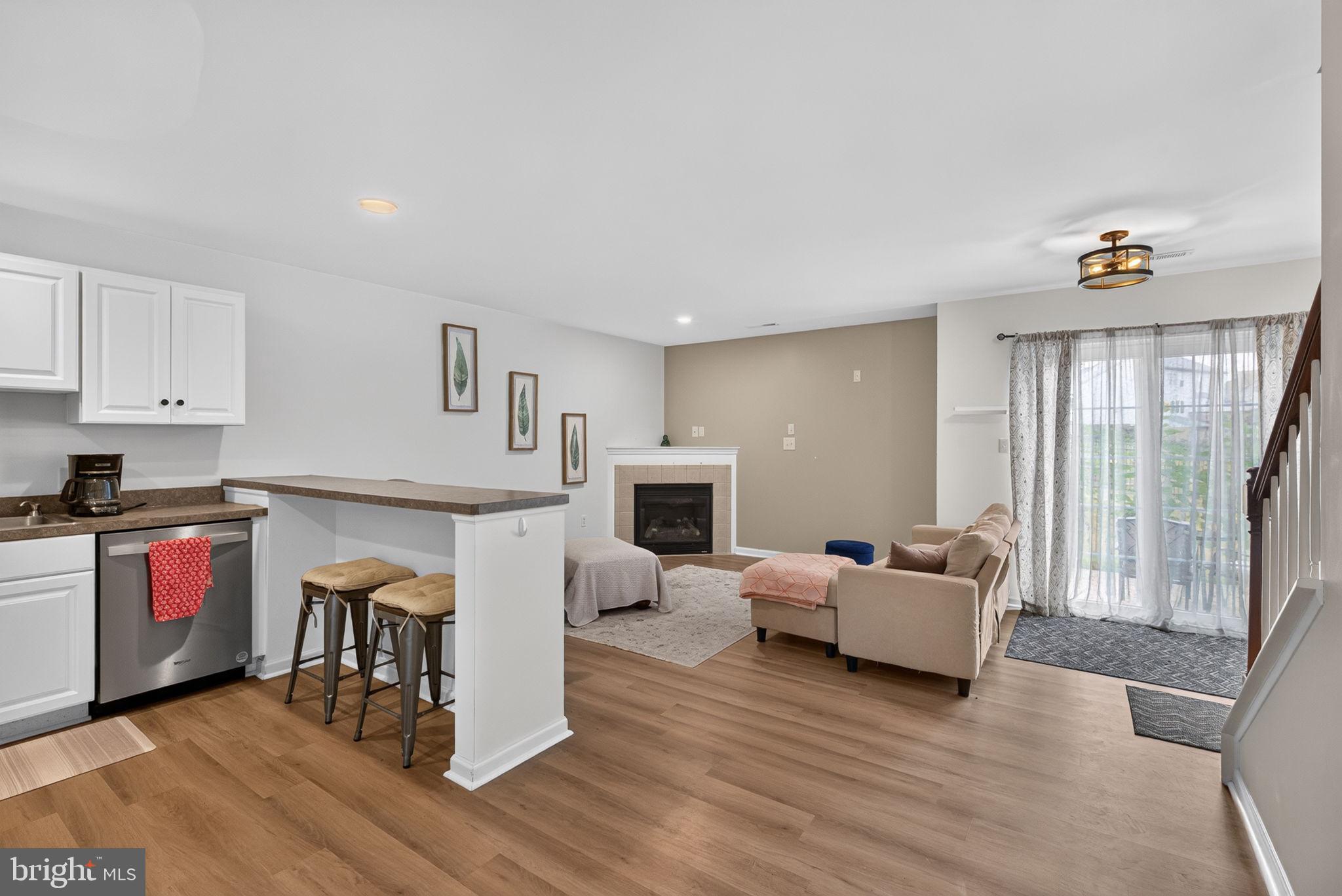 QUAIL HOLLOW - Residential