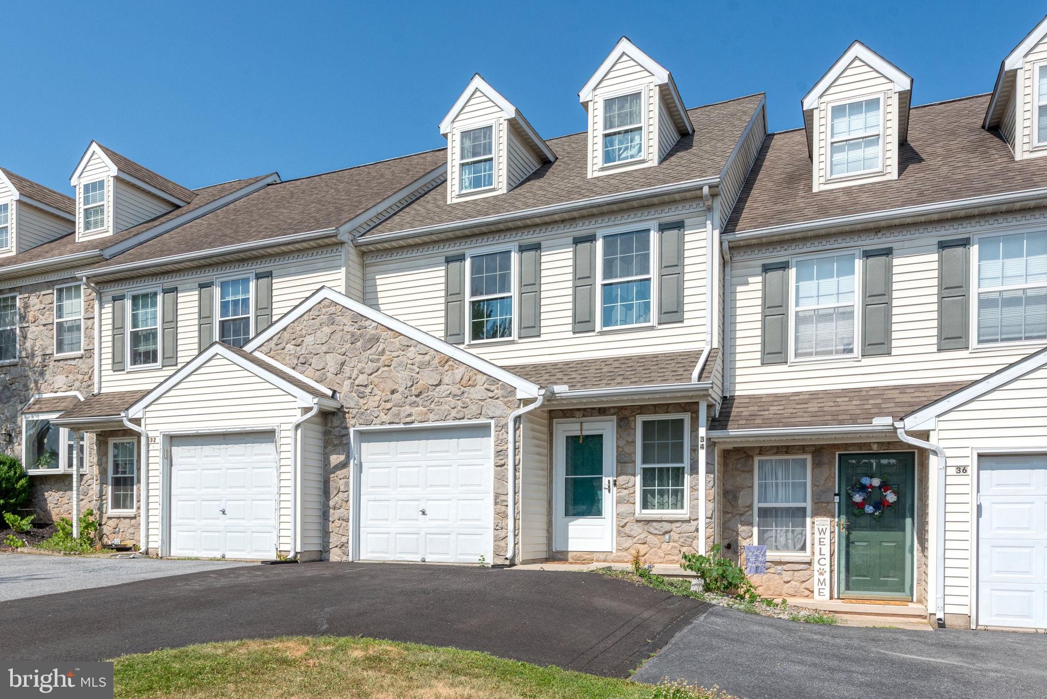 QUAIL HOLLOW - Residential