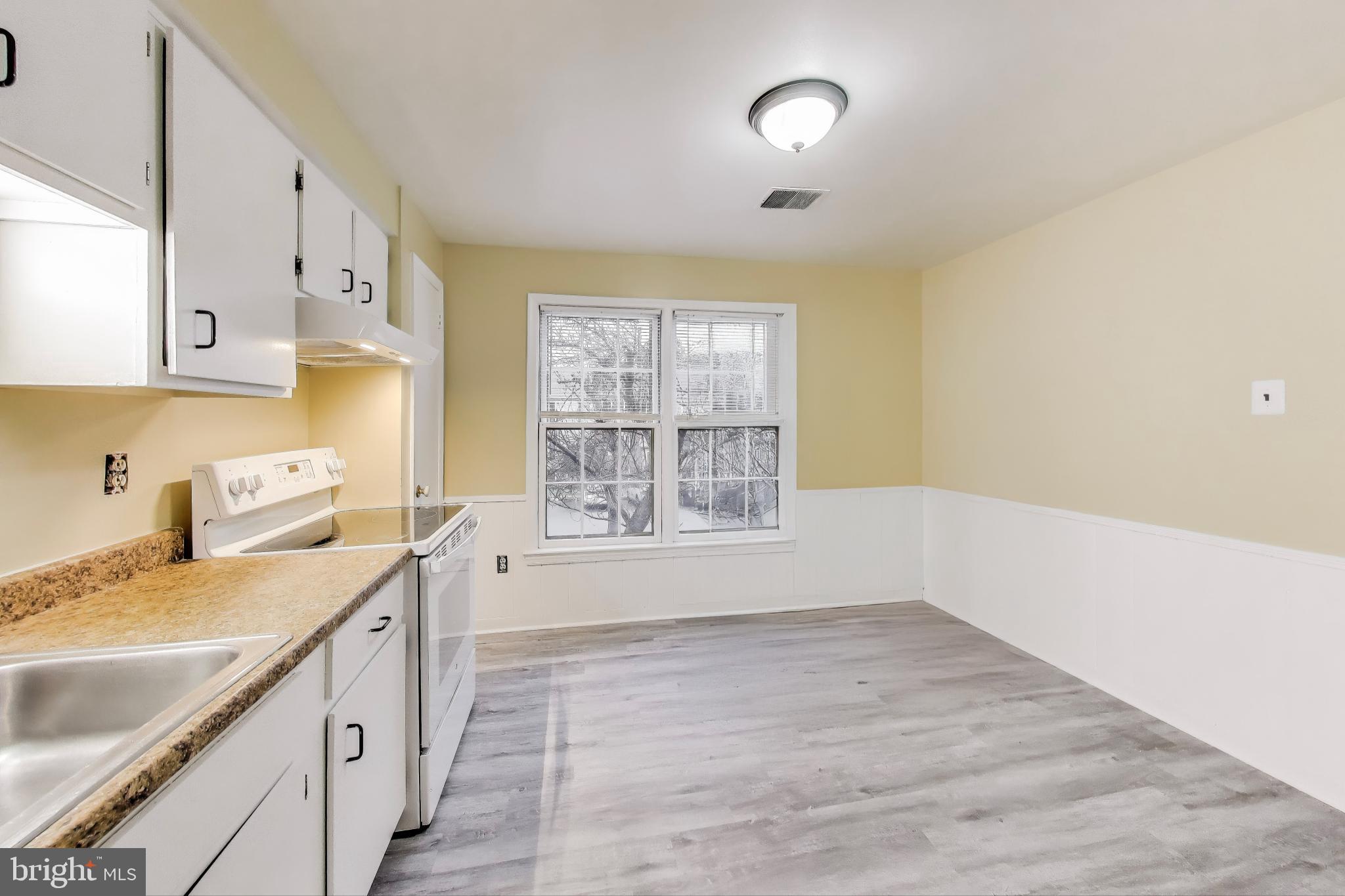 MOUNT VERNON SQUARE - Residential