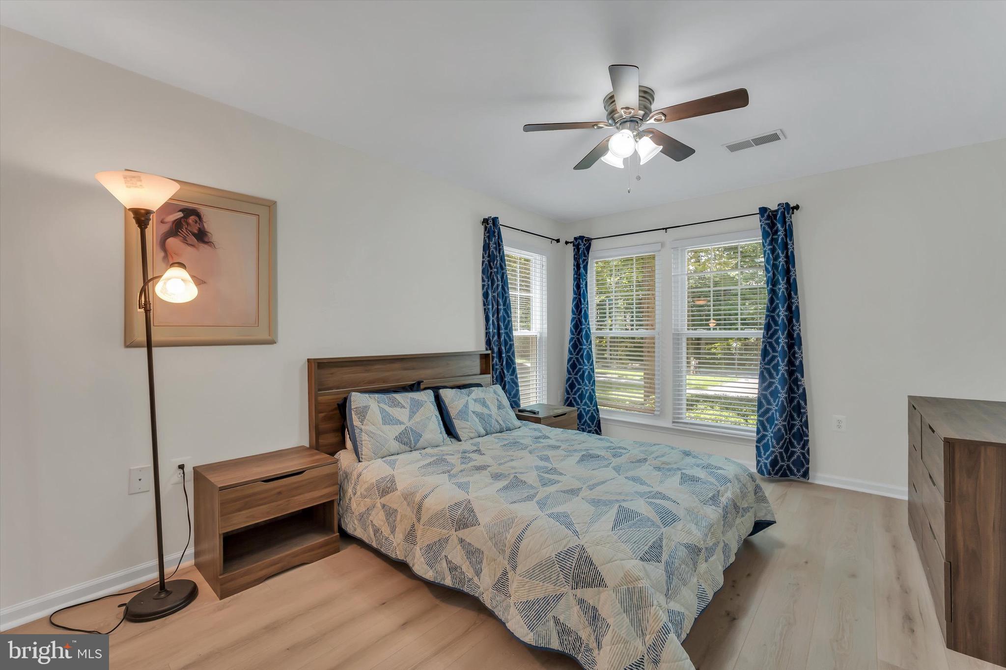 NORTH POINT VILLAS - Residential