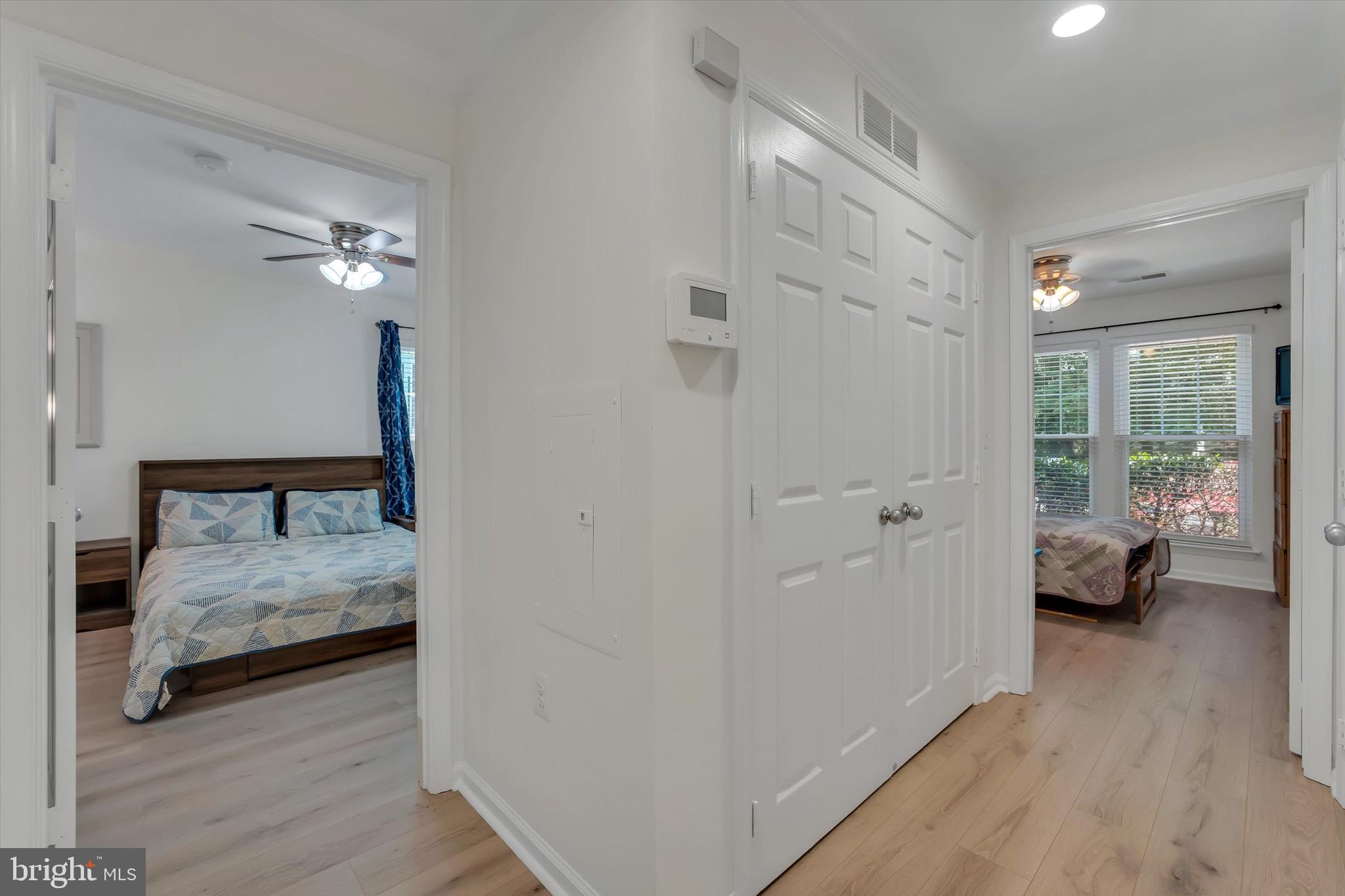 NORTH POINT VILLAS - Residential