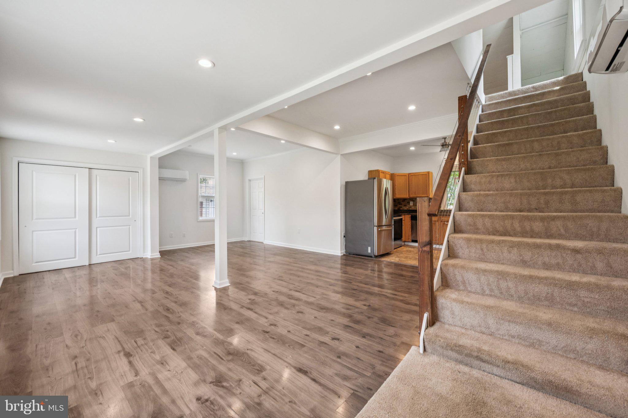 PARKVILLE HEIGHTS - Residential