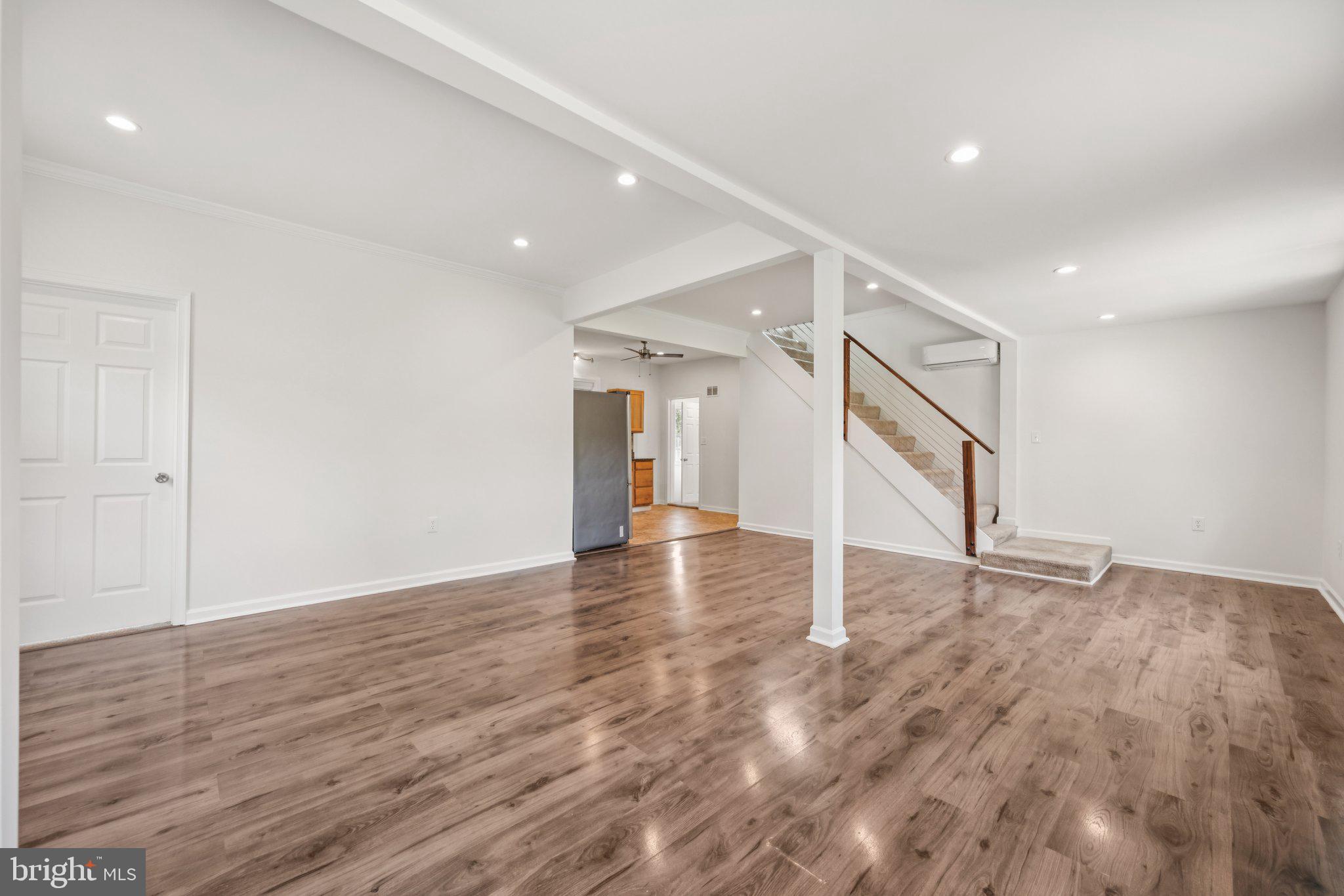 PARKVILLE HEIGHTS - Residential
