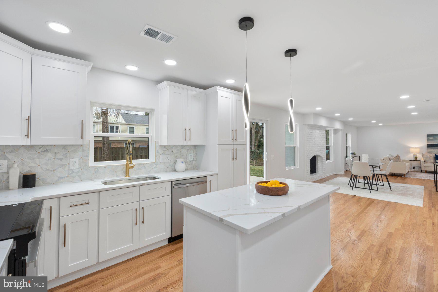 FOX HILLS WEST - Residential