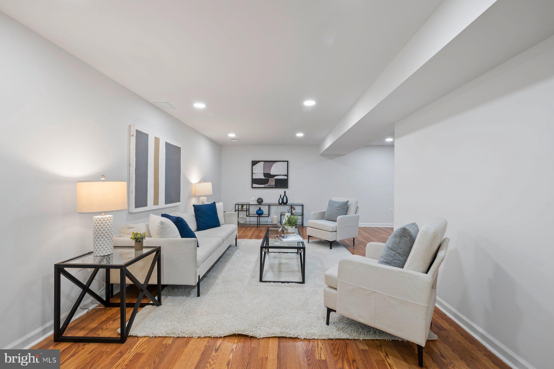 FOX HILLS WEST - Residential