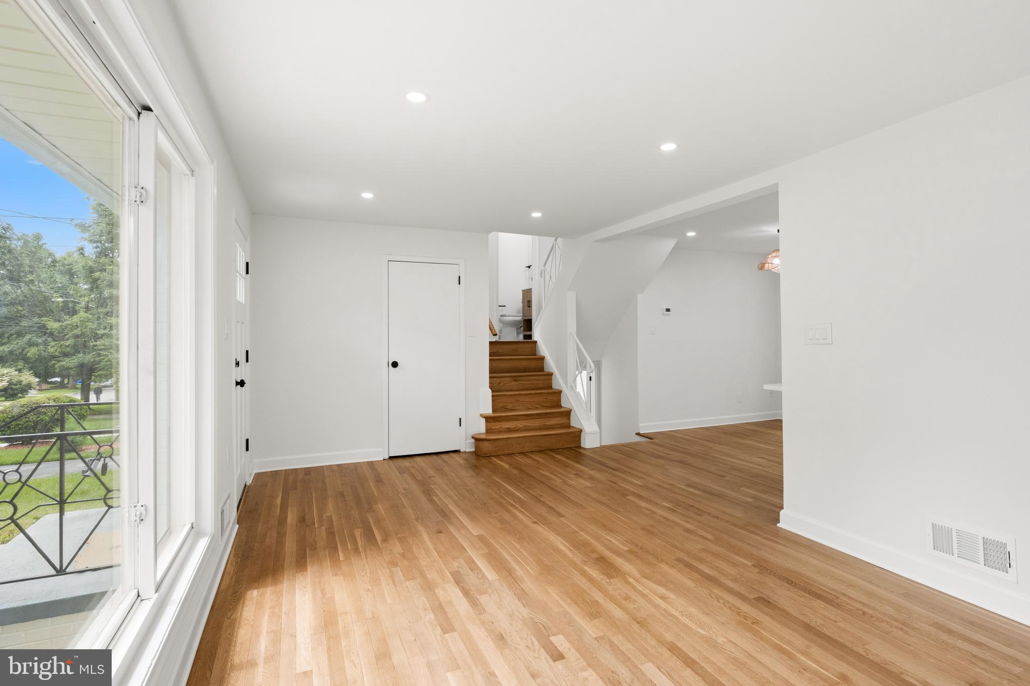FAIRWAY - Residential
