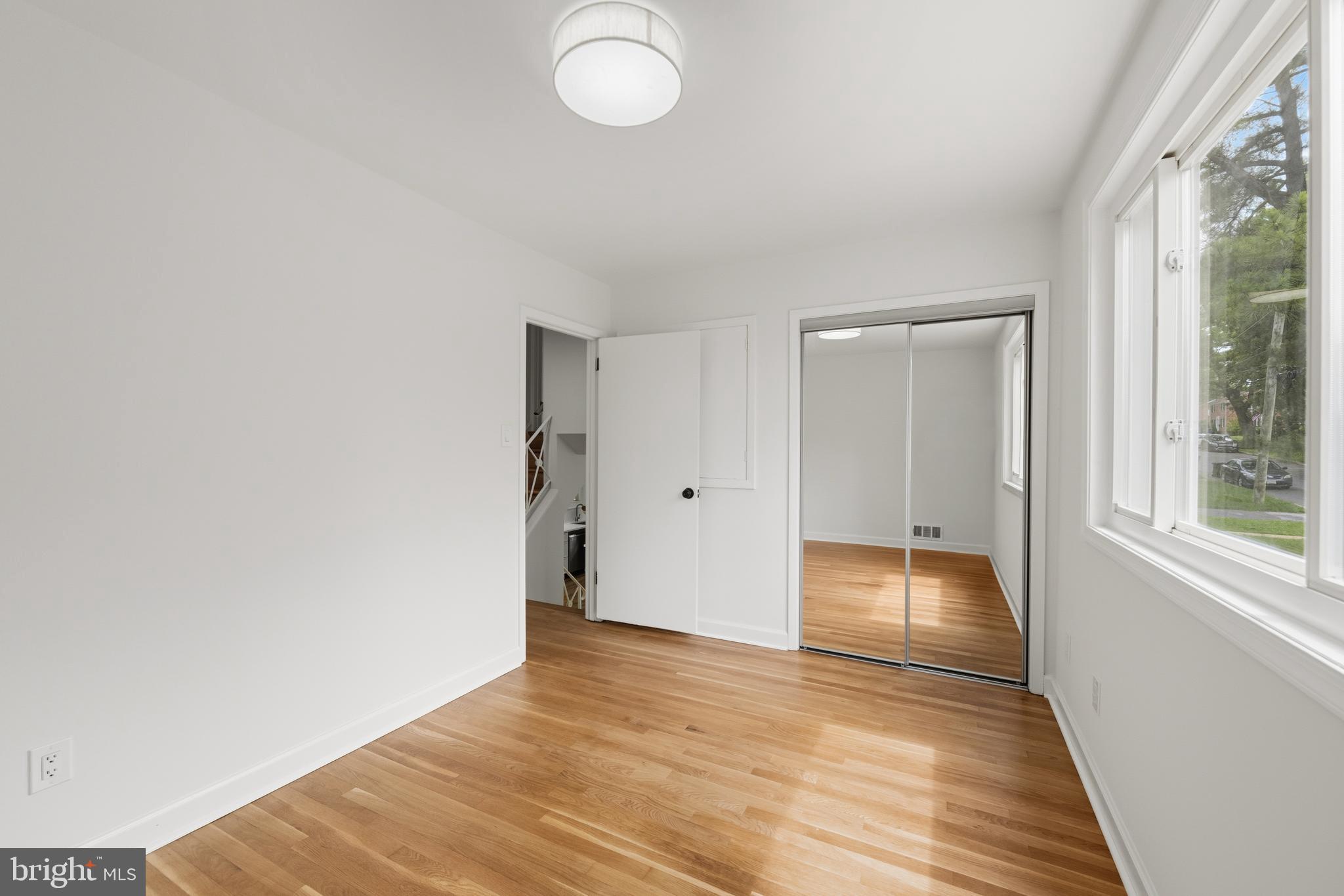 FAIRWAY - Residential