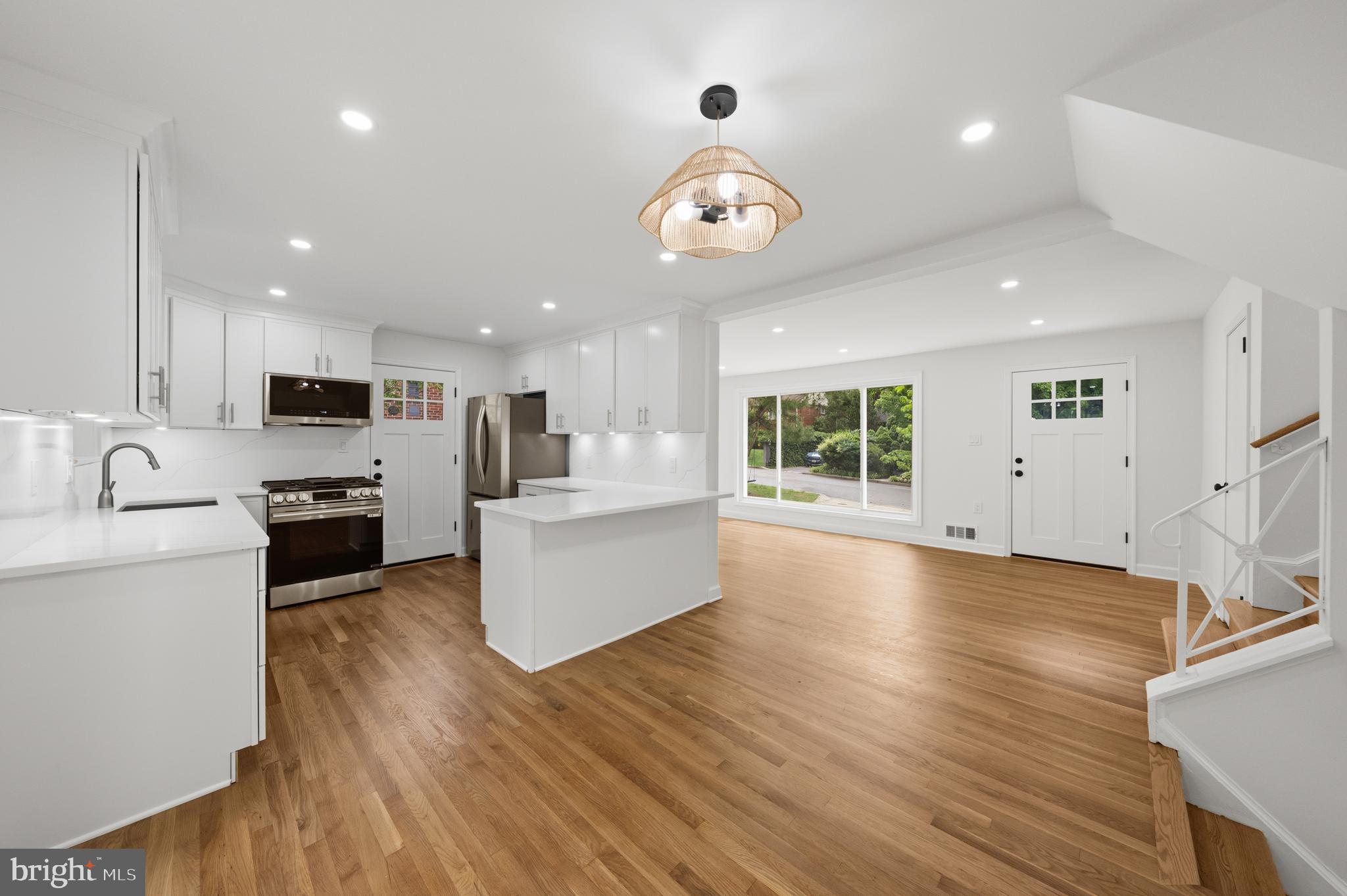 FAIRWAY - Residential