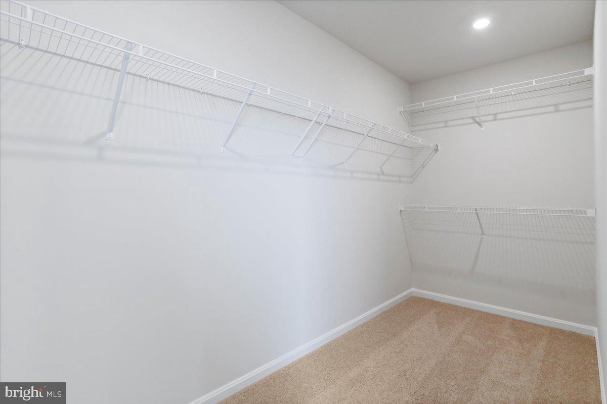 HUNTWELL WEST - Residential Lease
