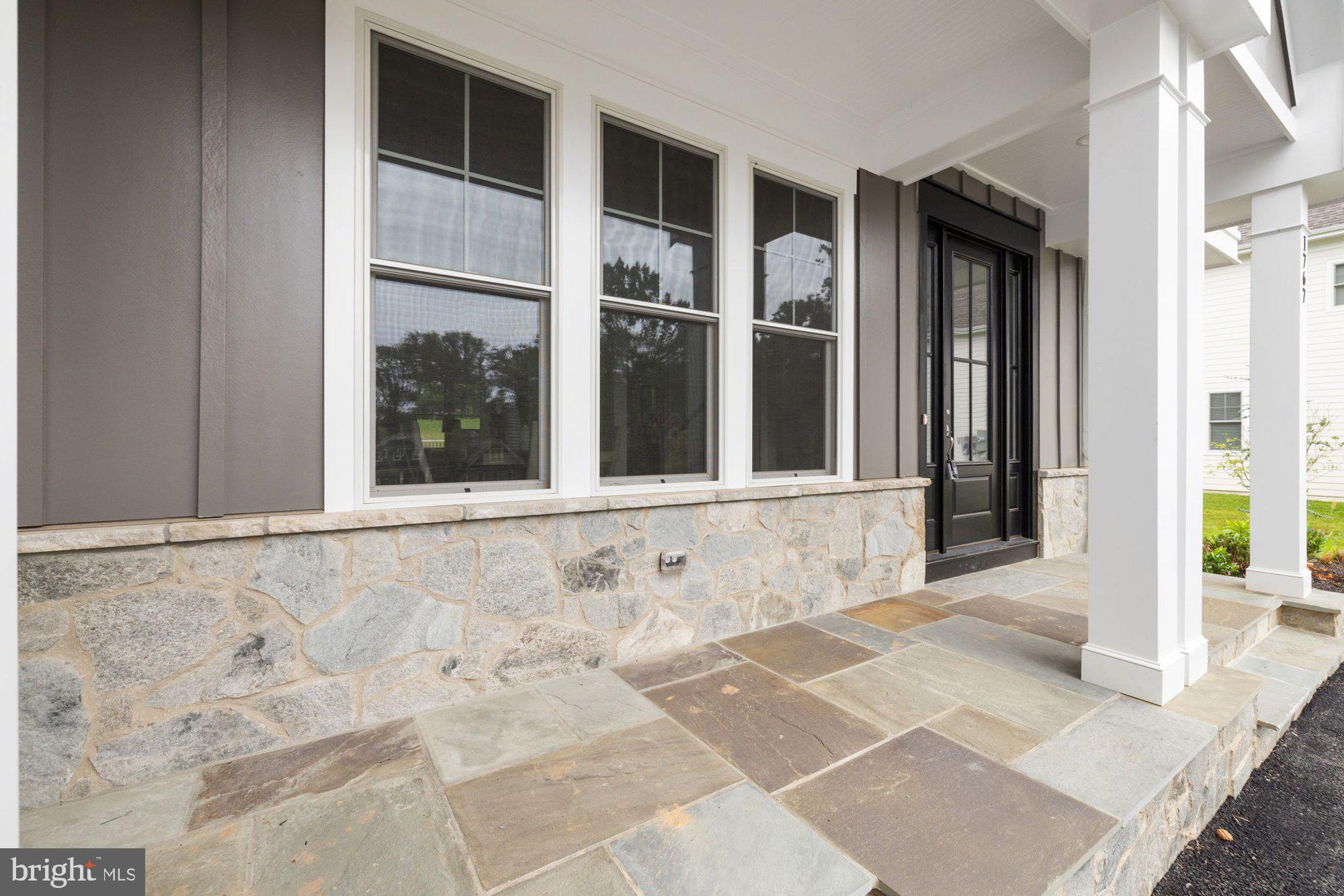 SPRING LAKE - Residential