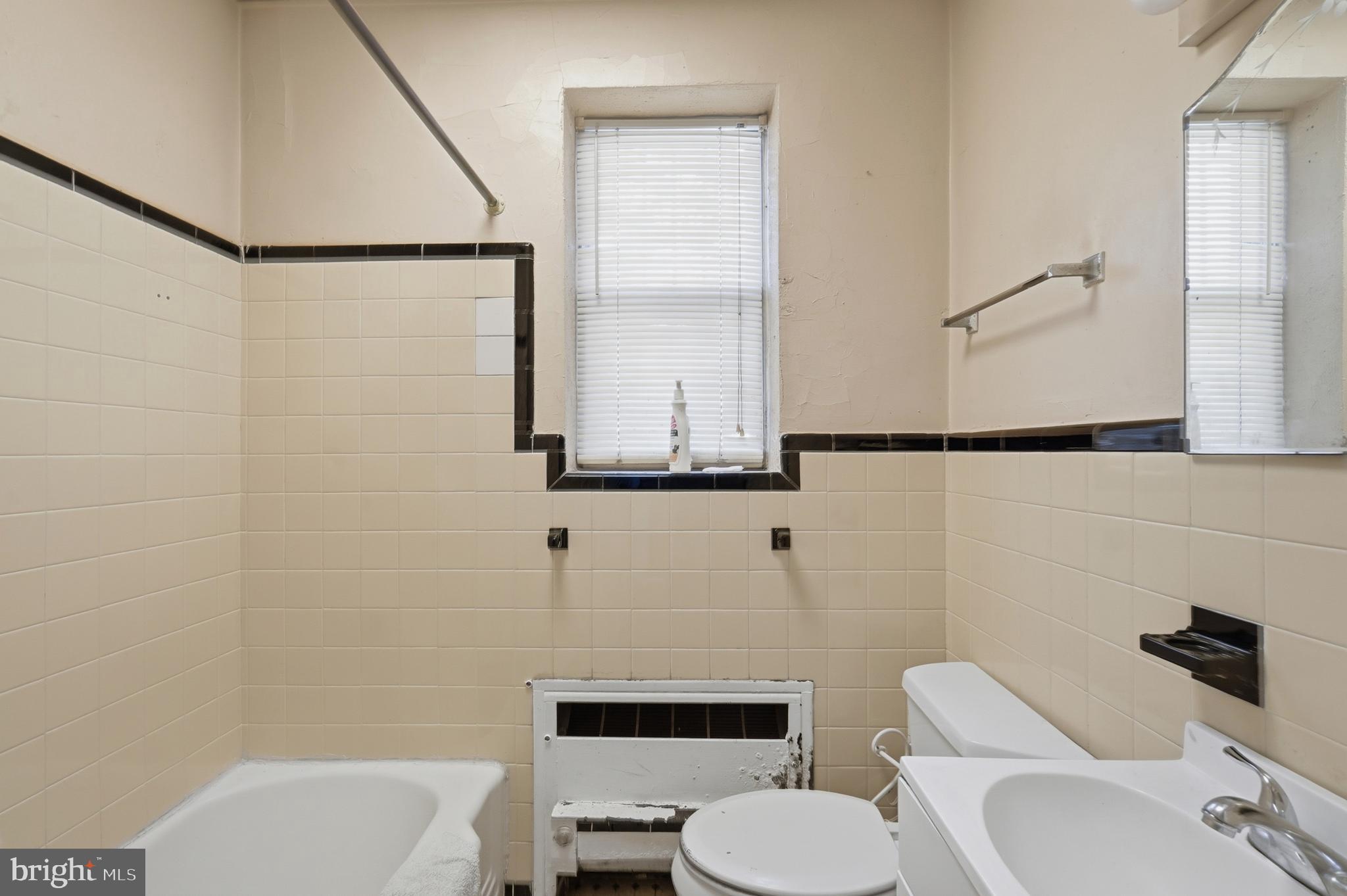 NICETOWN - Commercial Sale