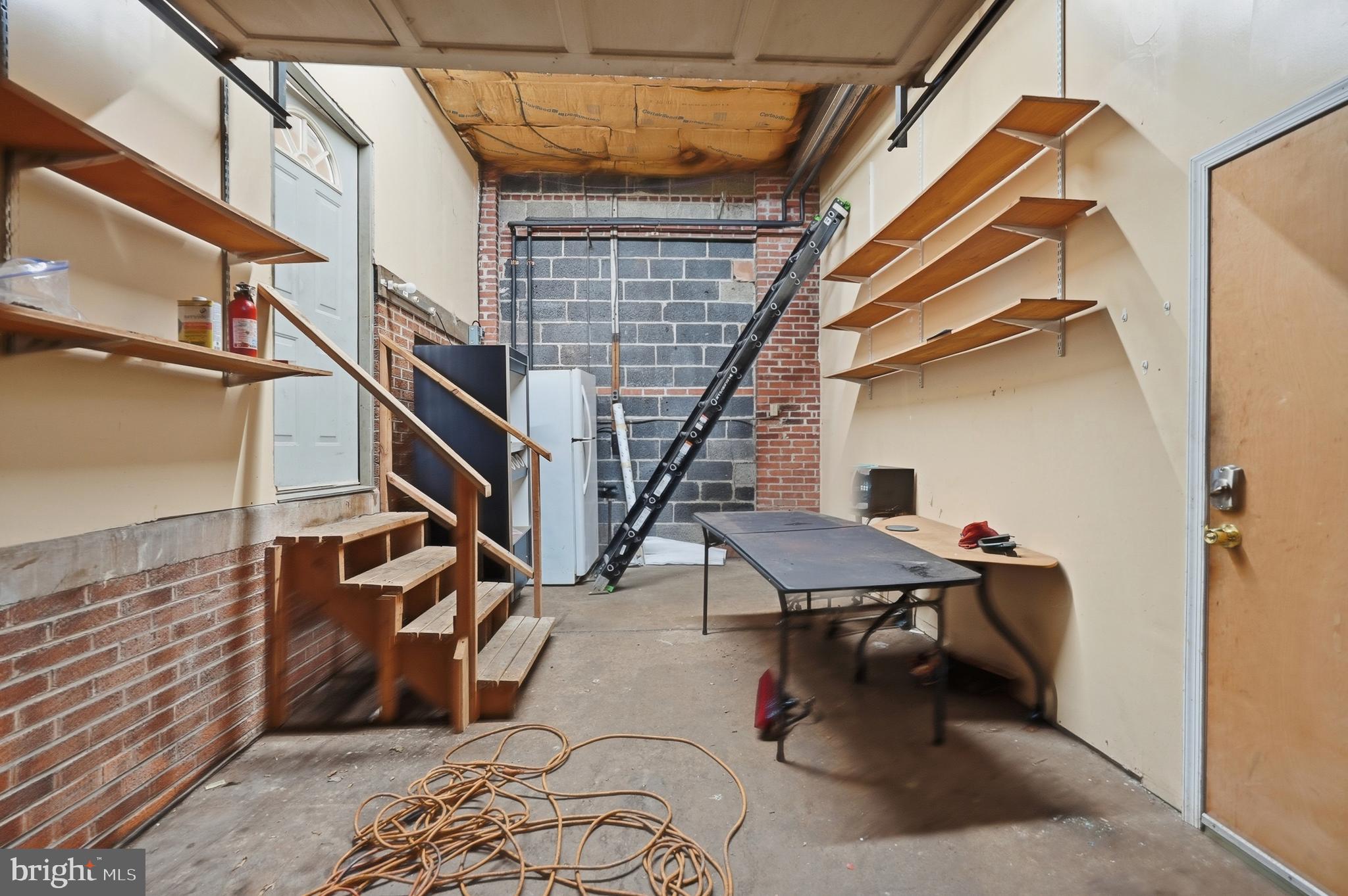 NICETOWN - Commercial Sale