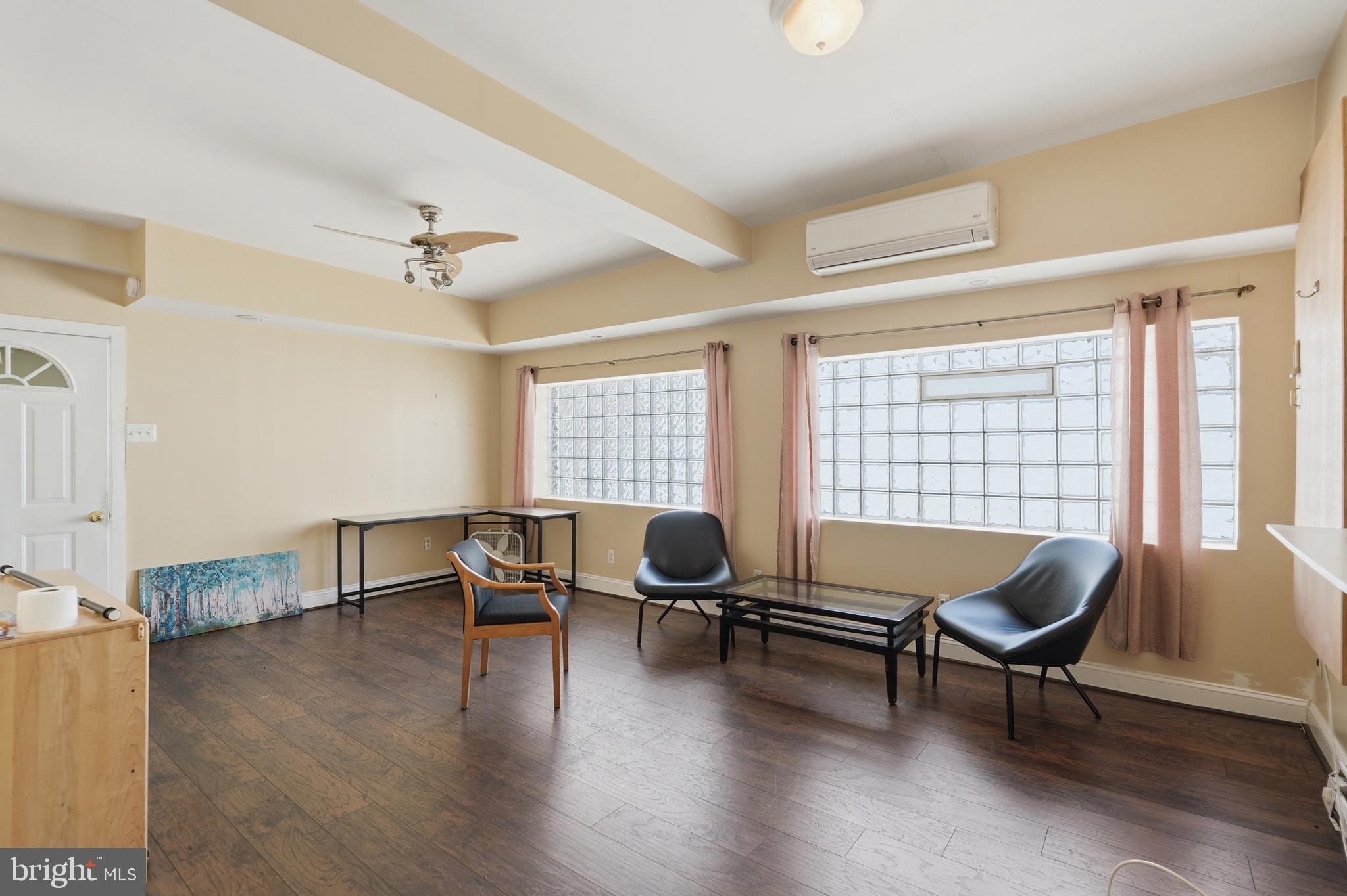 NICETOWN - Commercial Sale