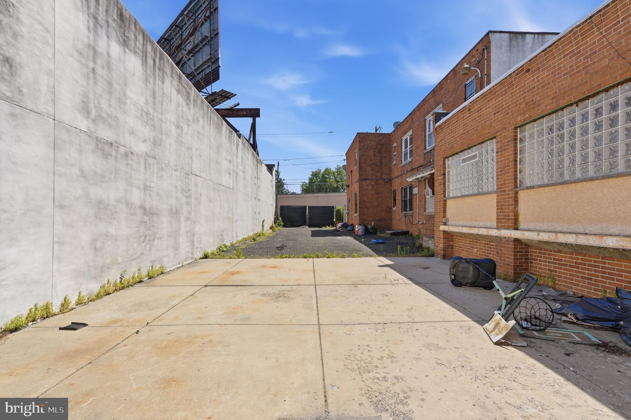 NICETOWN - Commercial Sale