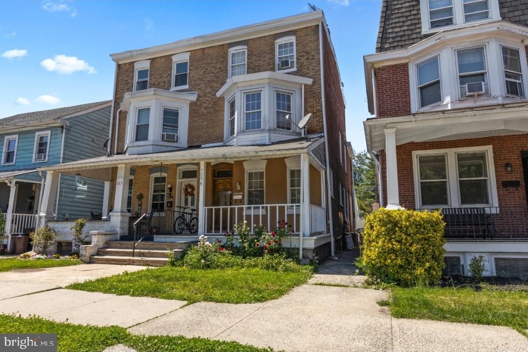 NORRISTOWN - Residential