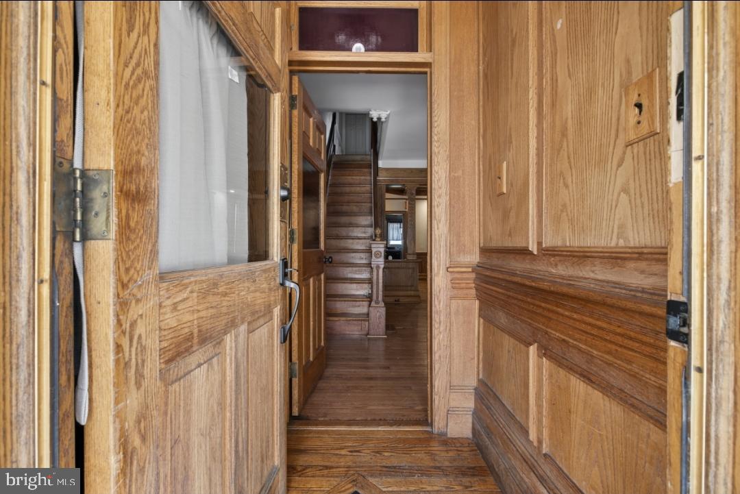 NORRISTOWN - Residential
