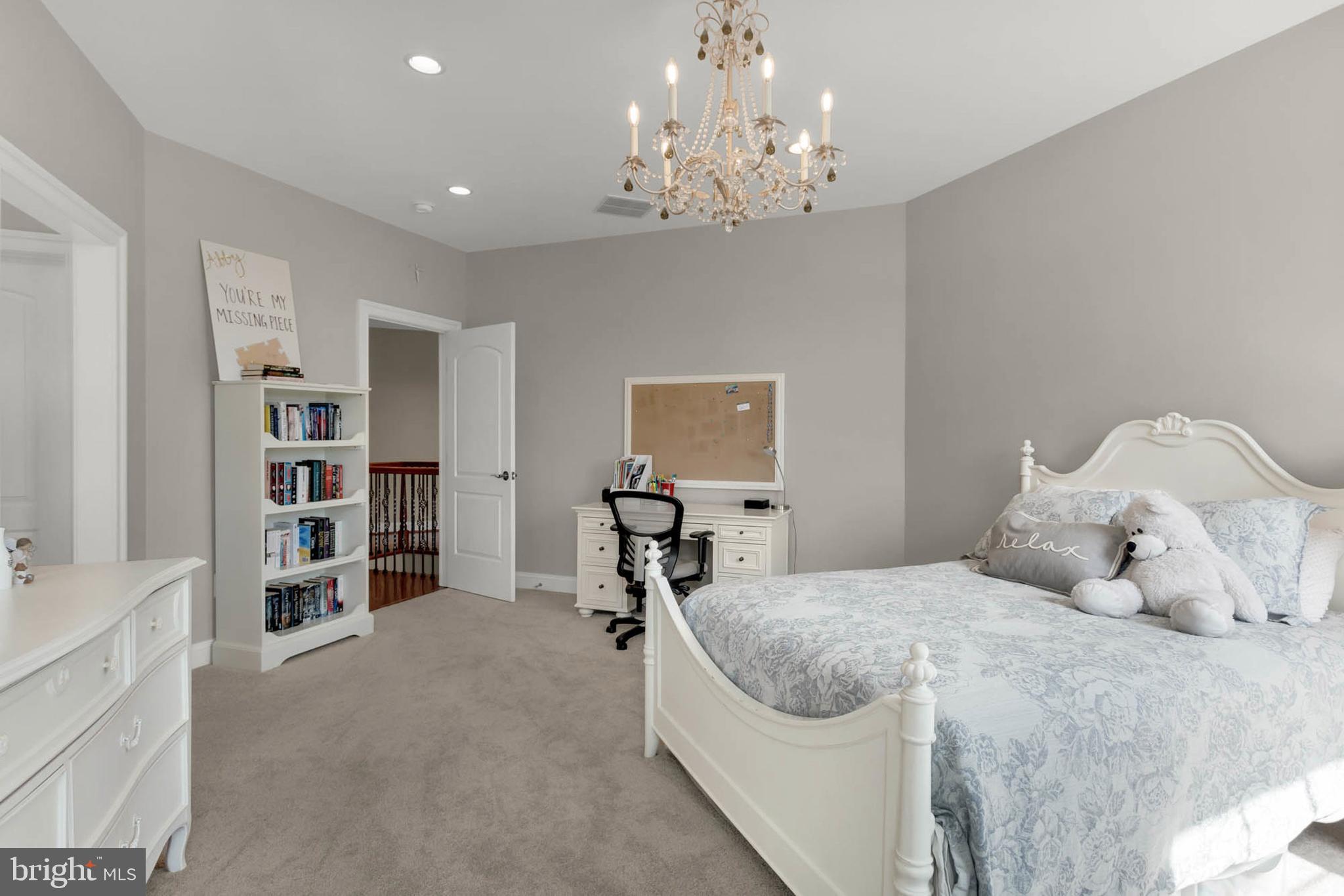 FOX MEADOW - Residential