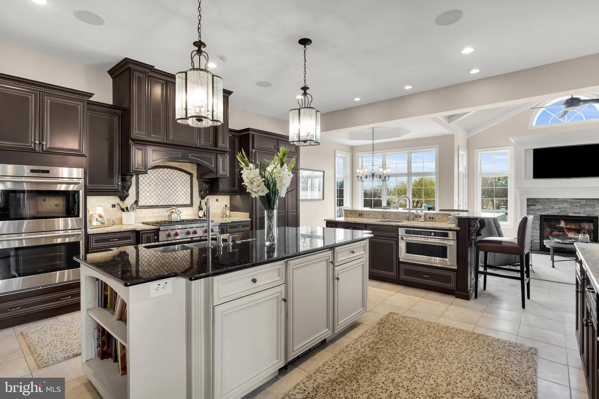 FOX MEADOW - Residential