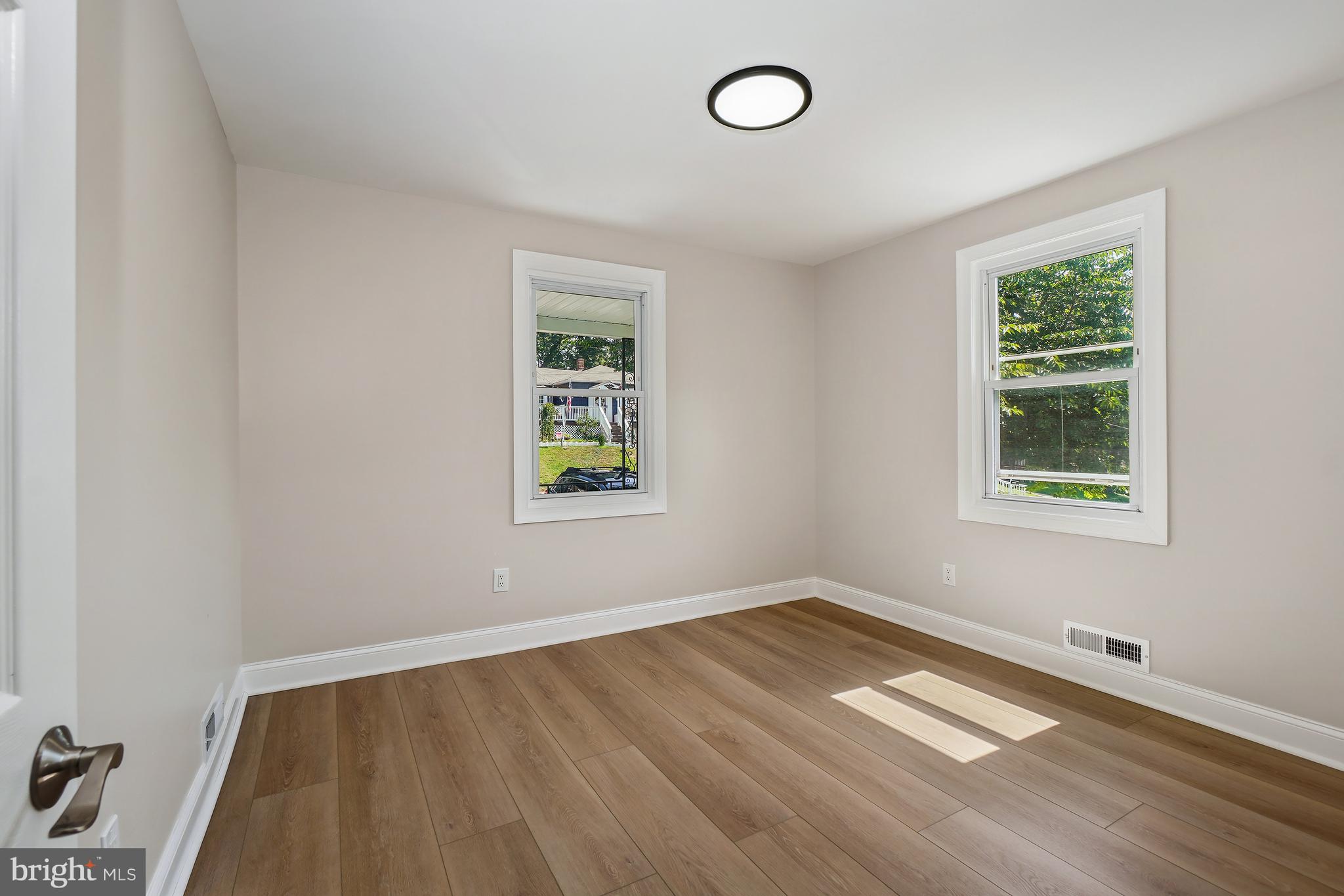 ROSEMONT - Residential