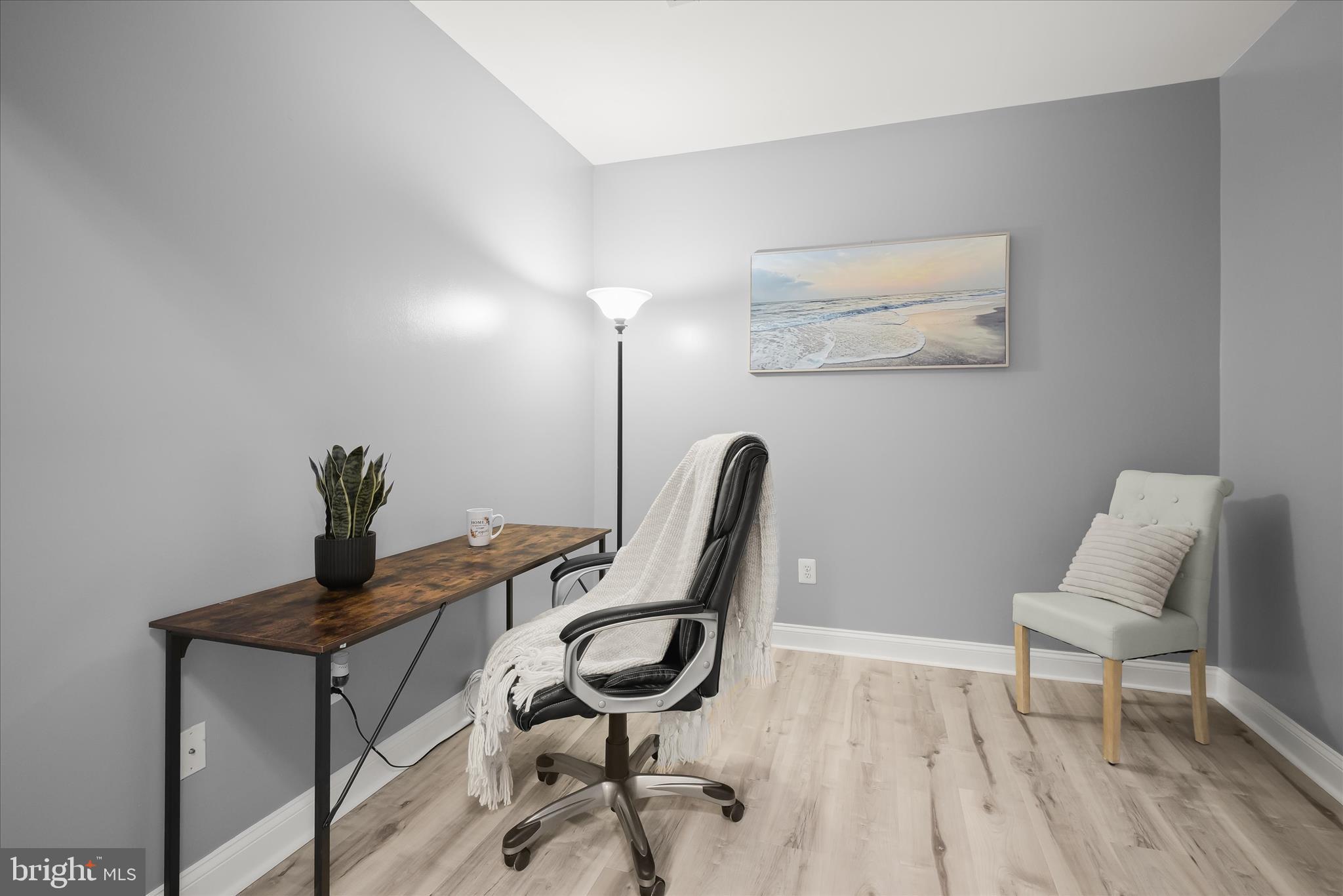 RIVER HILL - Residential