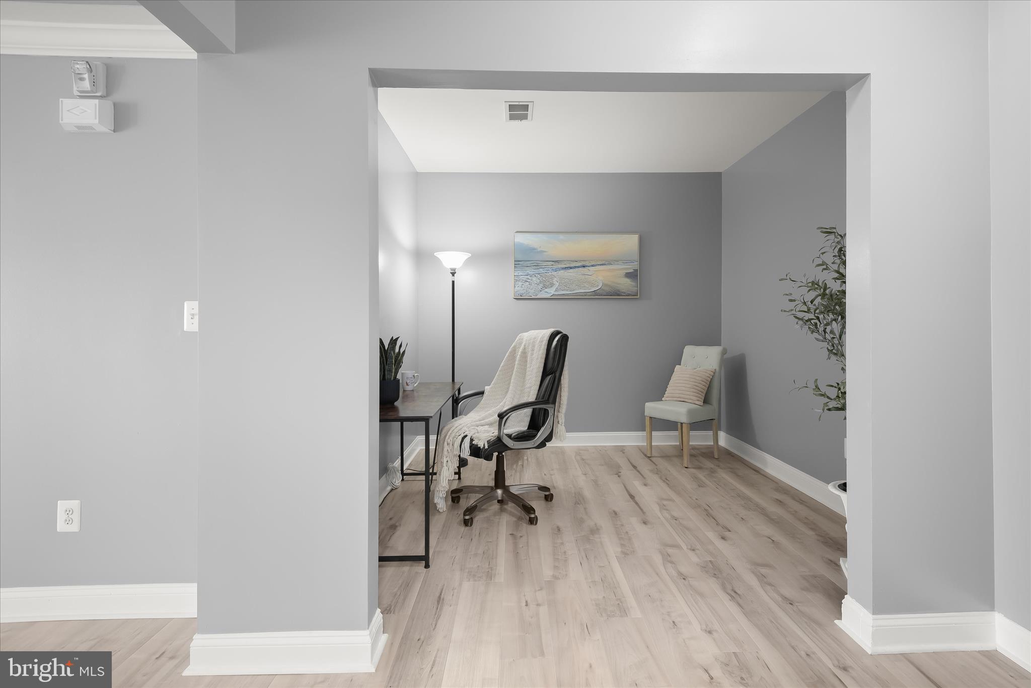 RIVER HILL - Residential